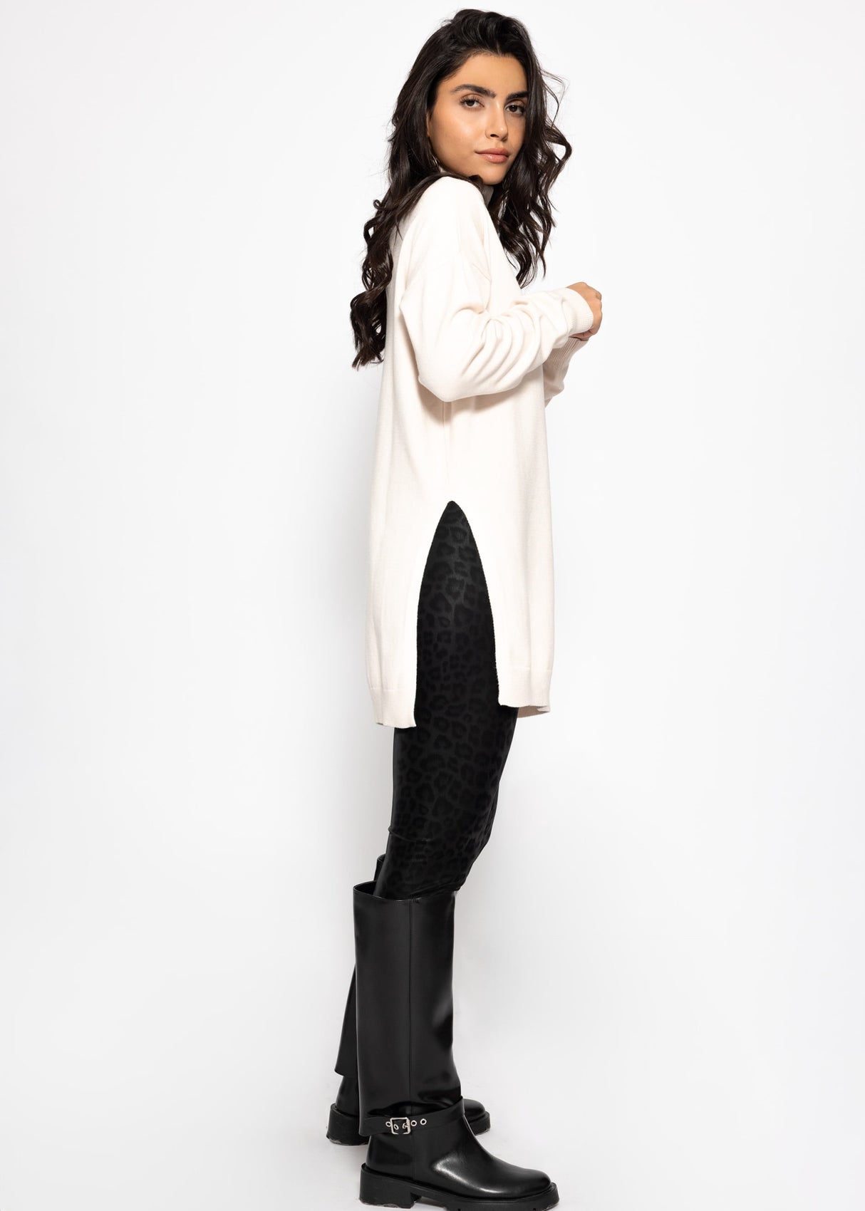 Oversize turtleneck with long side slits - offwhite
