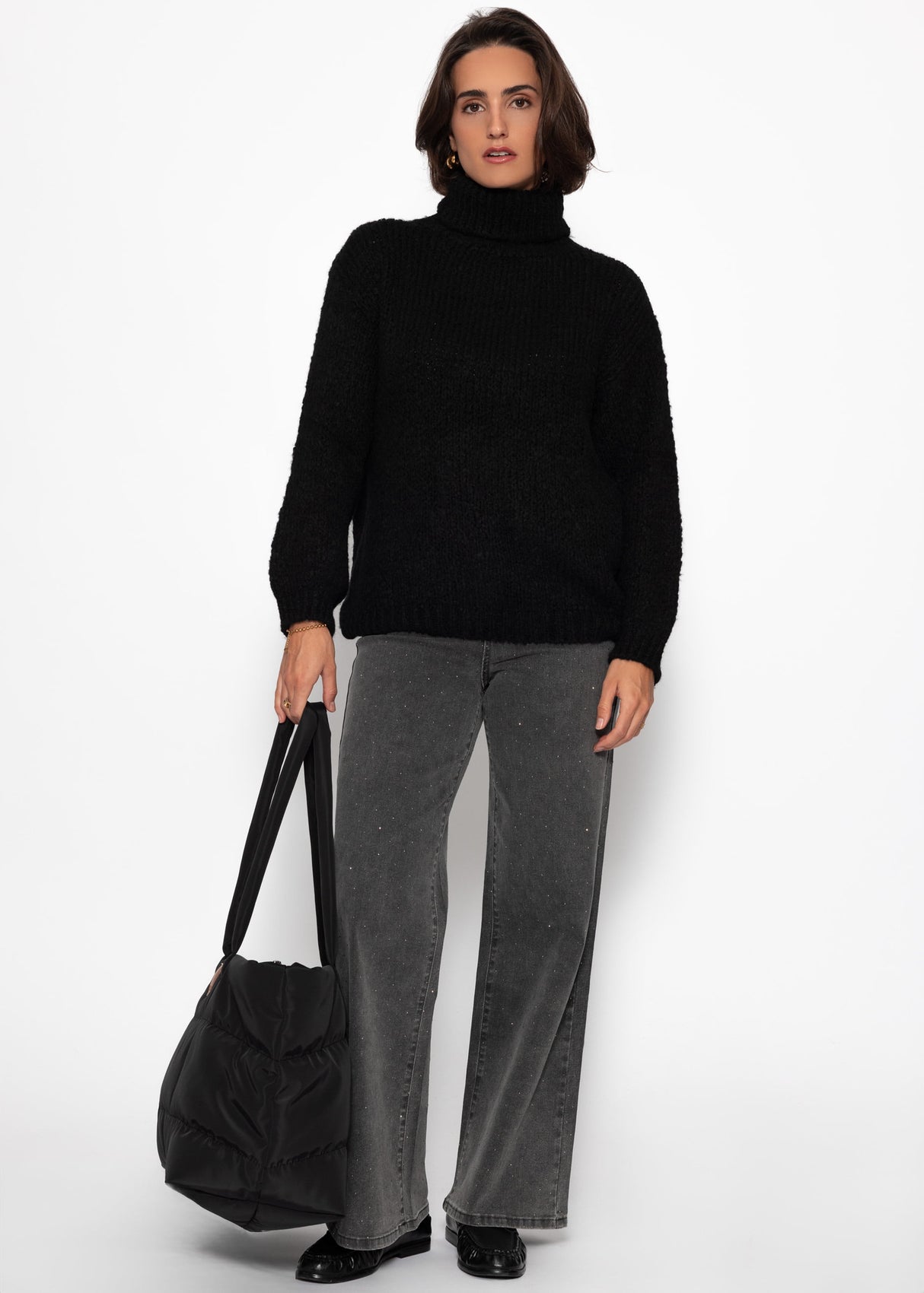 Oversized turtleneck sweater - black