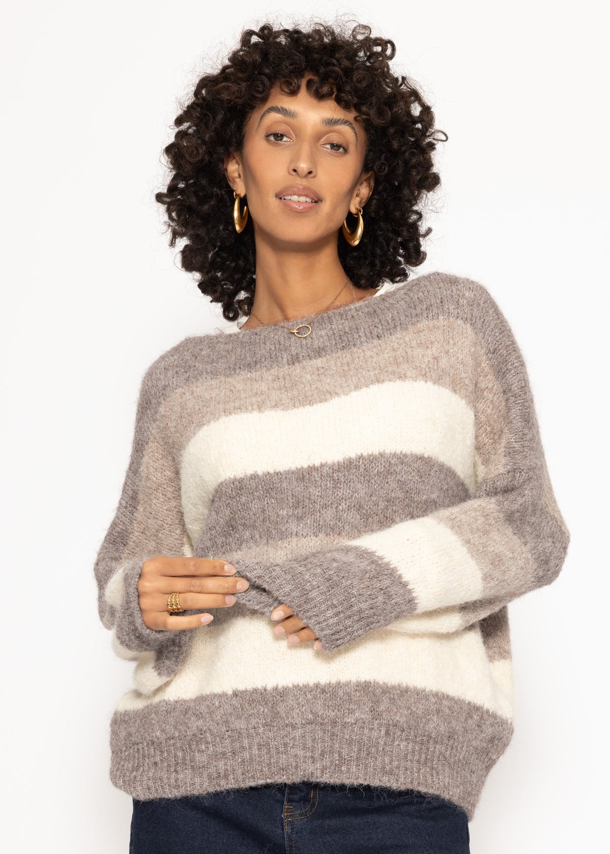 Oversize Rundhalspullover mit Streifen - beige