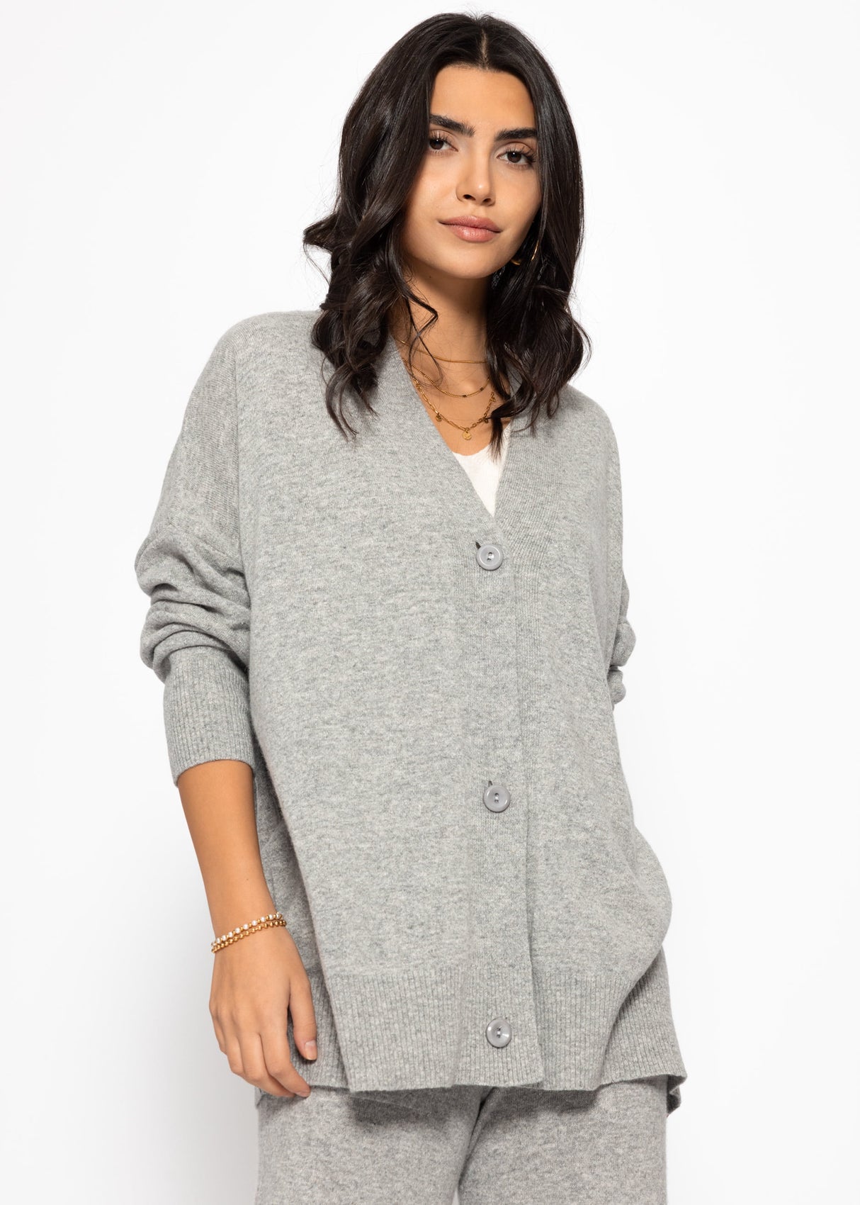Oversized cardigan with V-neck and cashmere content - gray