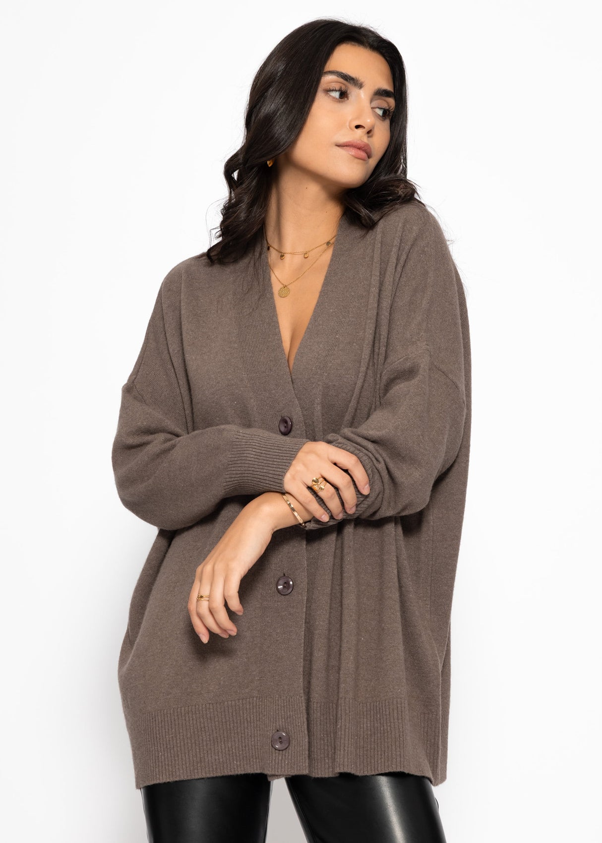 Oversized cardigan with V-neck and cashmere content - taupe