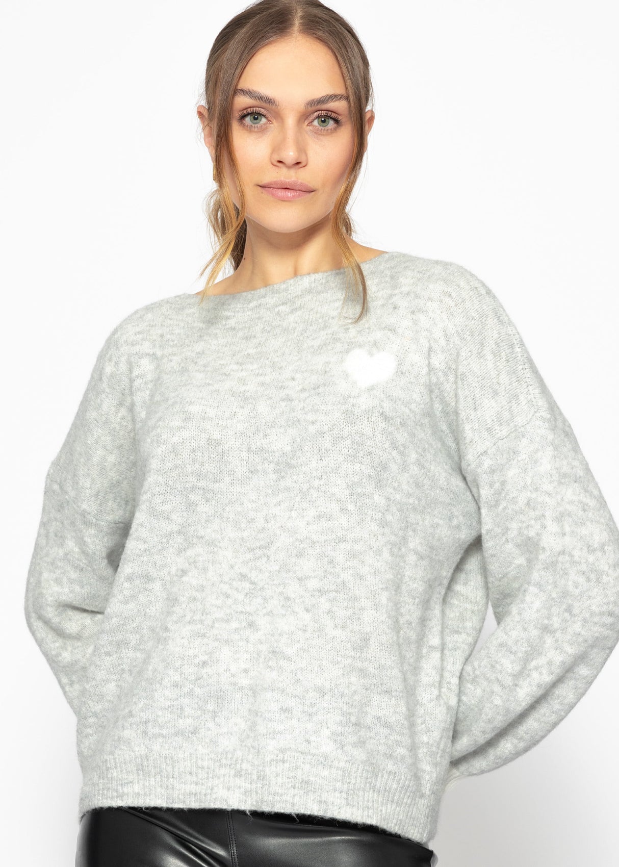 Sweater with heart - light grey