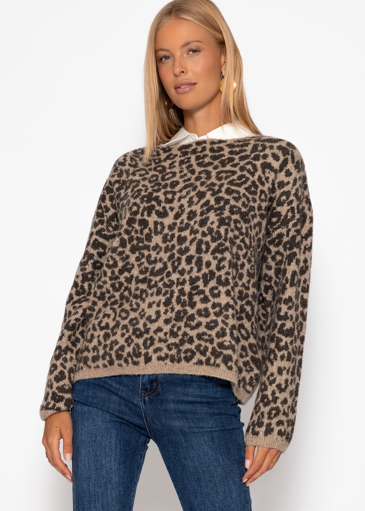 Pullover mit Leo-Muster - beige