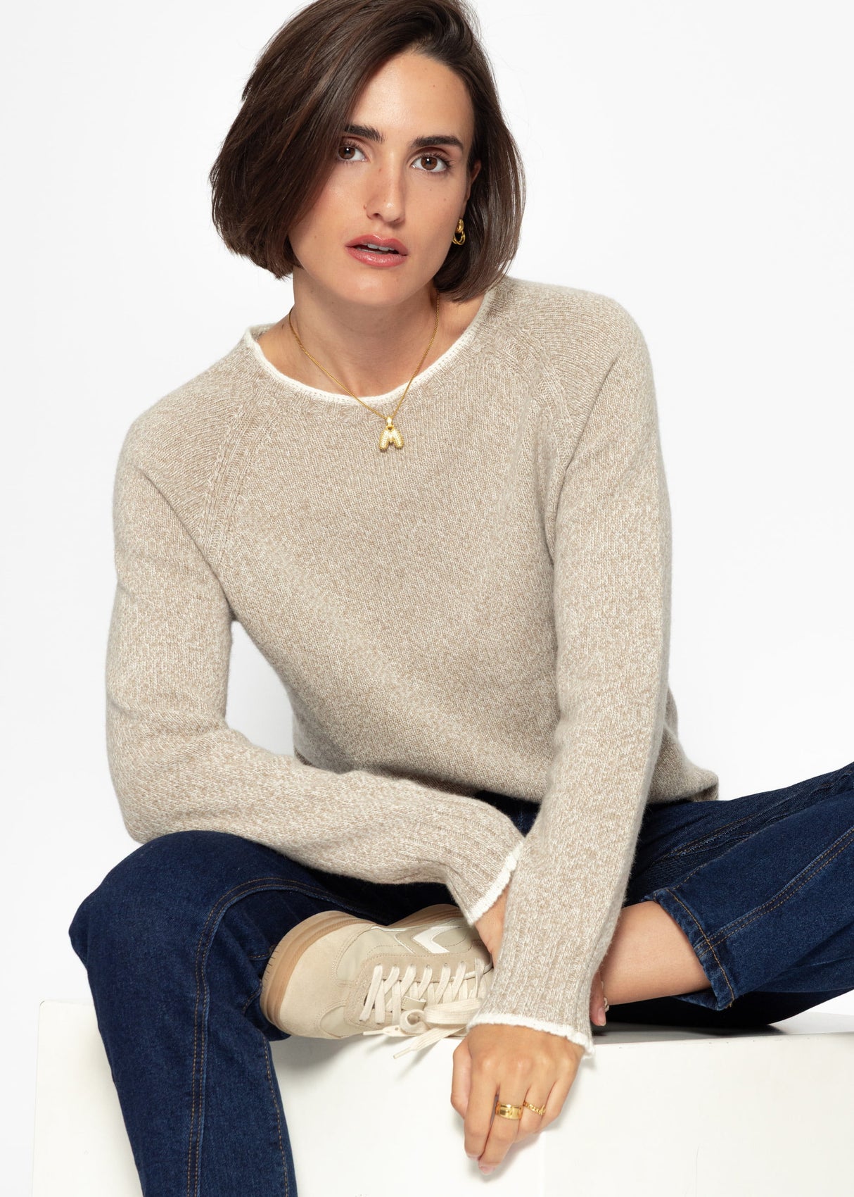 Pullover mit Kontrastblenden und Kaschmiranteil - beige