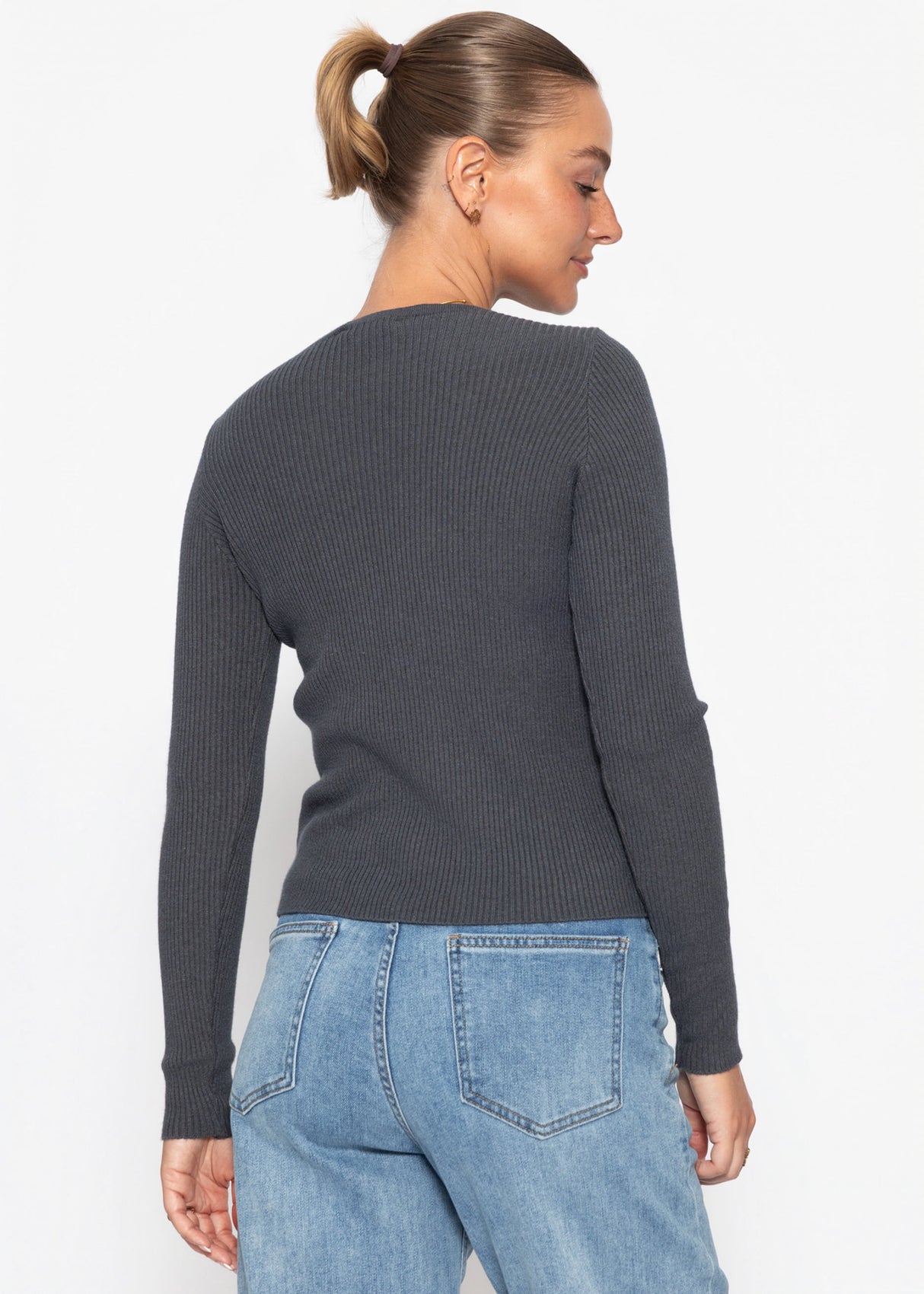 Rippstrickoberteil mit Cut-Outs - grau