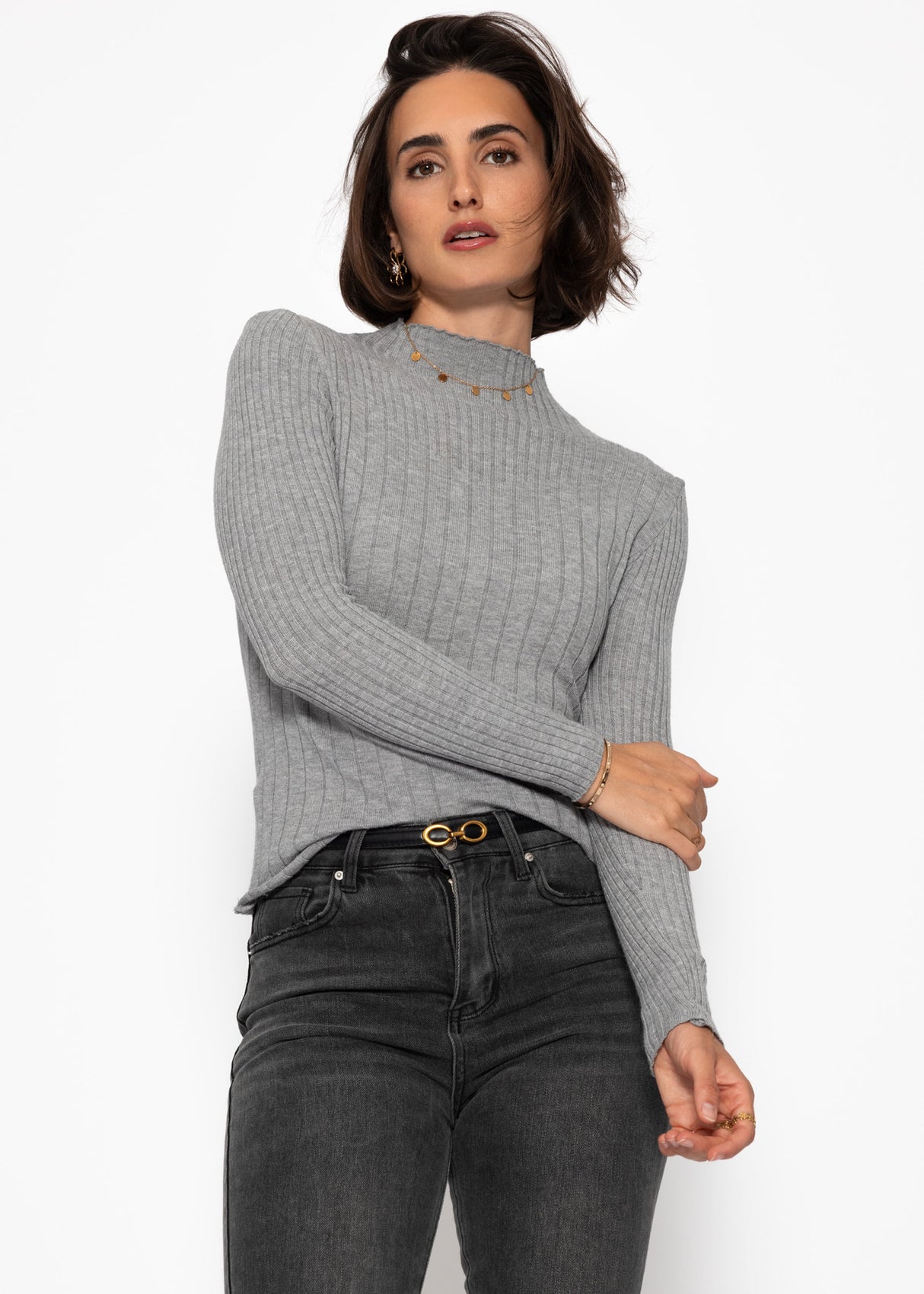 Rib knitting sweater with stand -up collar - gray