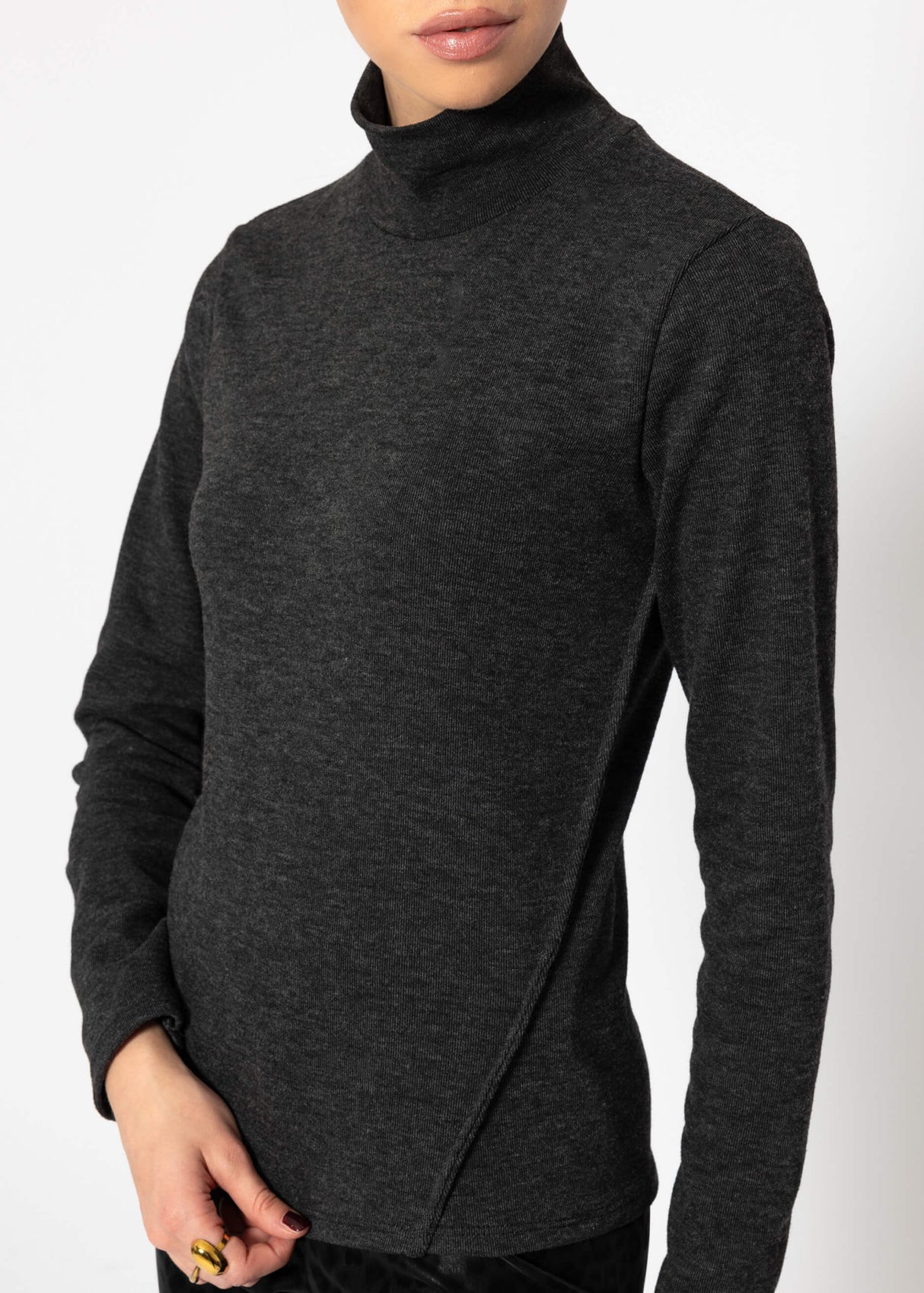 Turtleneck shirt with decorative seams - dark gray mottled