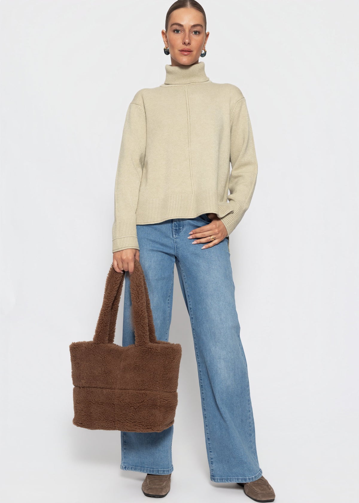 Rollkragenpullover mit Ziernaht - taupe