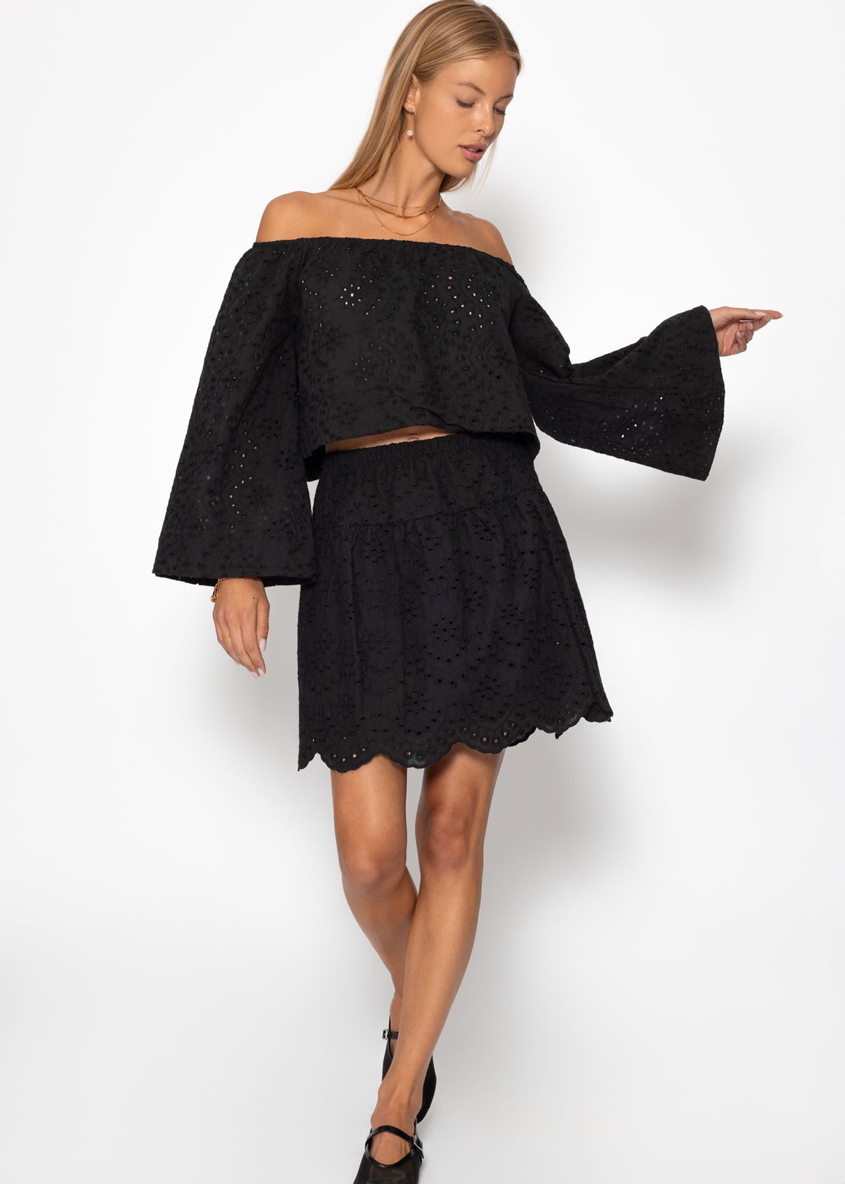 Off-the-shoulder long sleeve top with eyelet embroidery - black