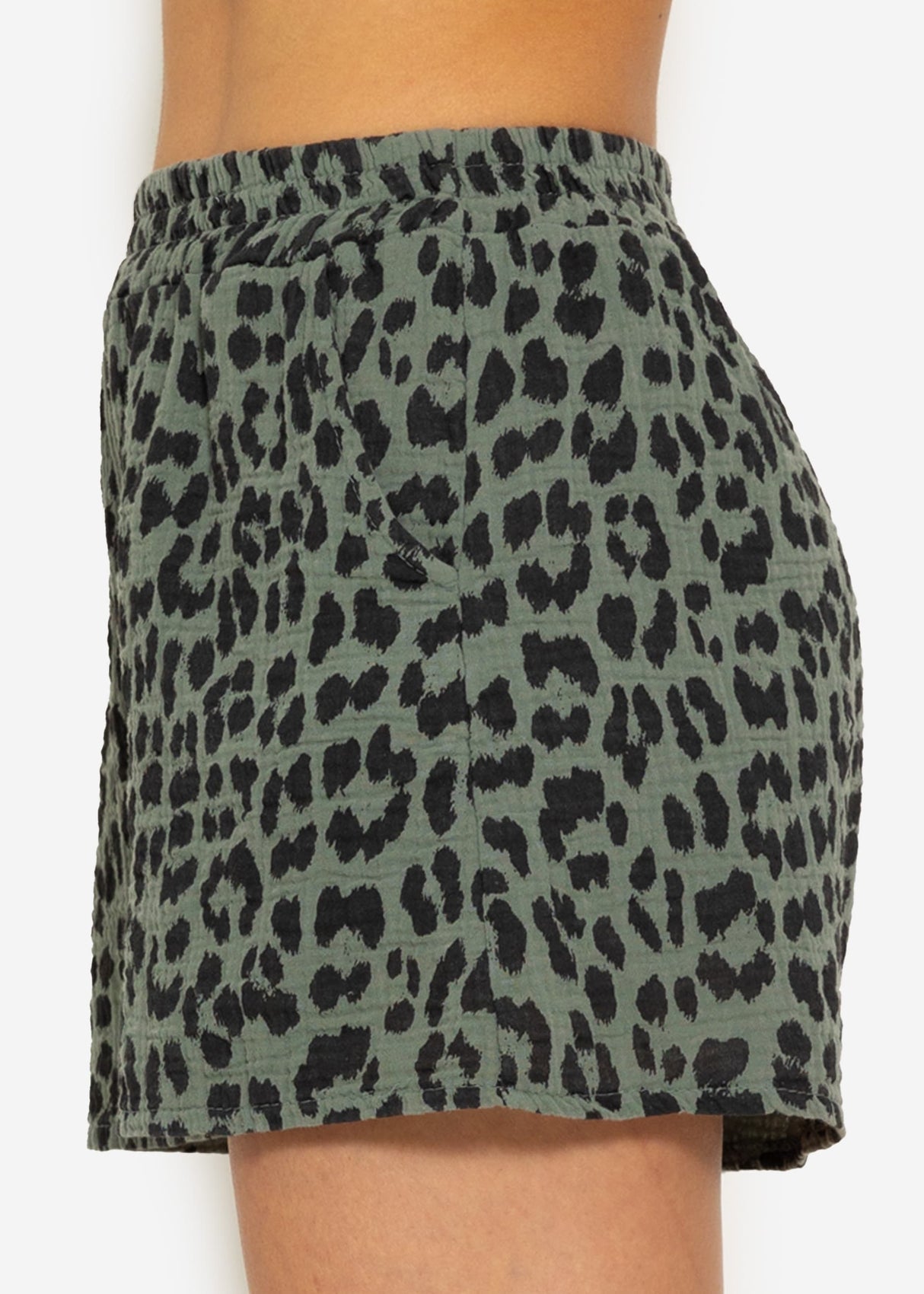 Muslin shorts with leopard print - khaki