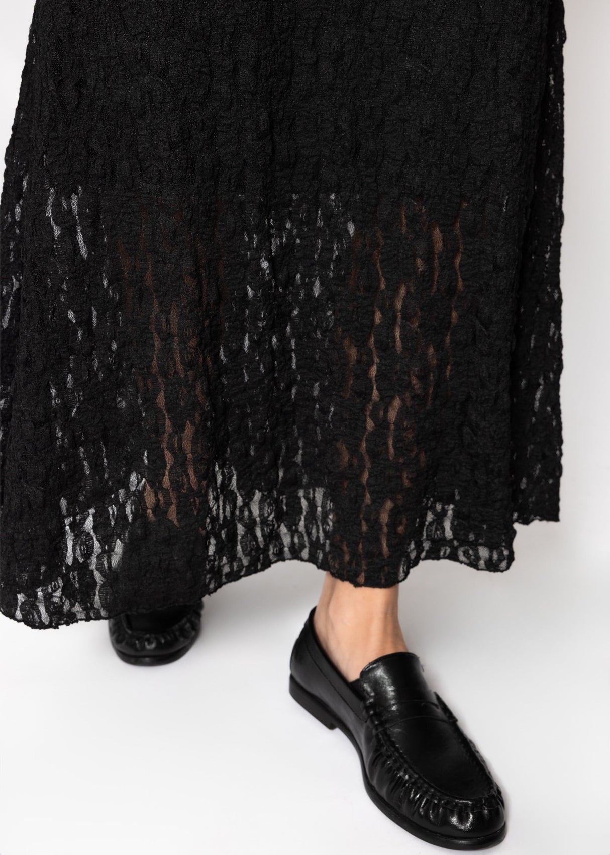 Lace skirt in midi length - black
