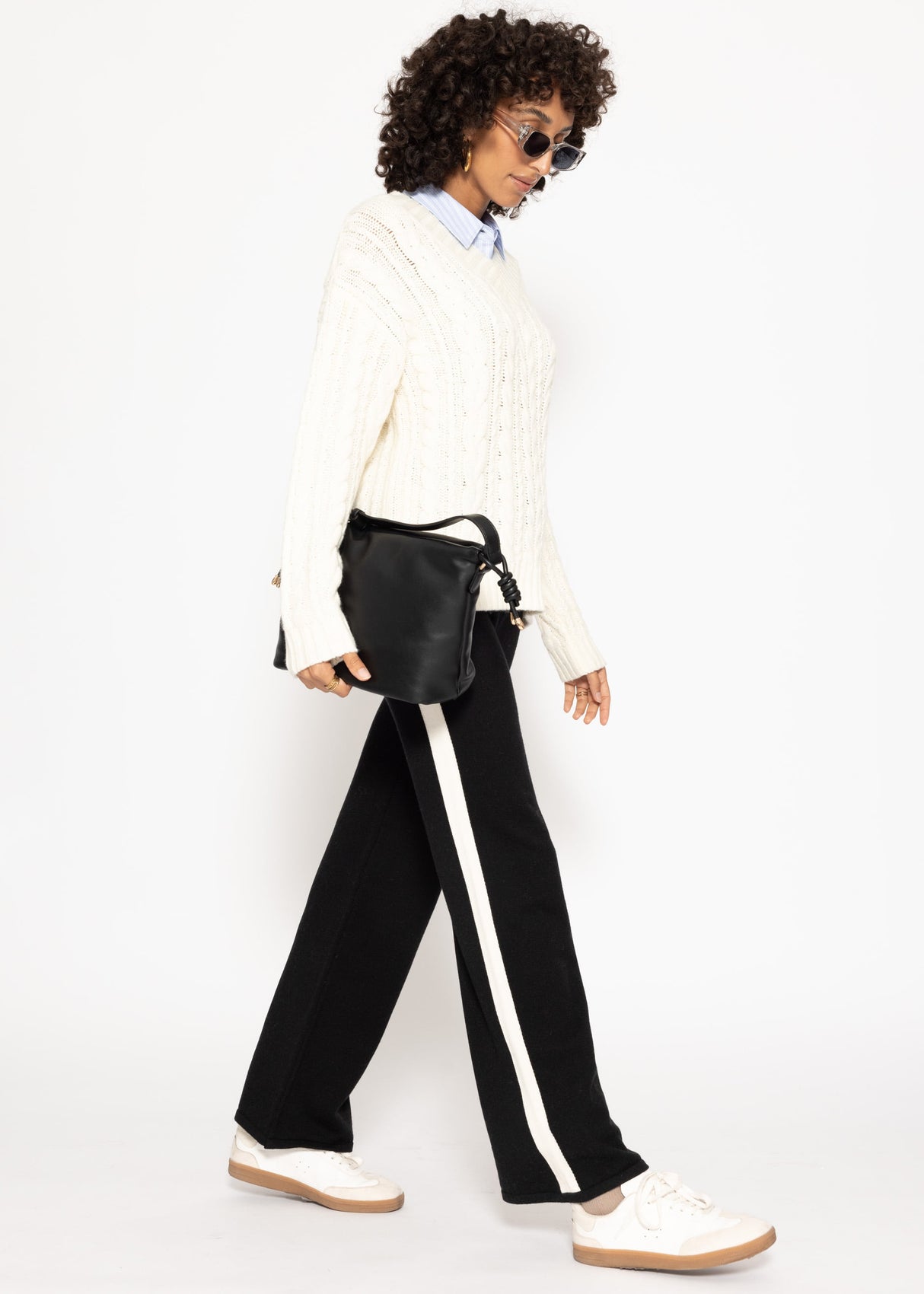 Strickhose mit kontrastierendem Seitenstreifen - schwarz