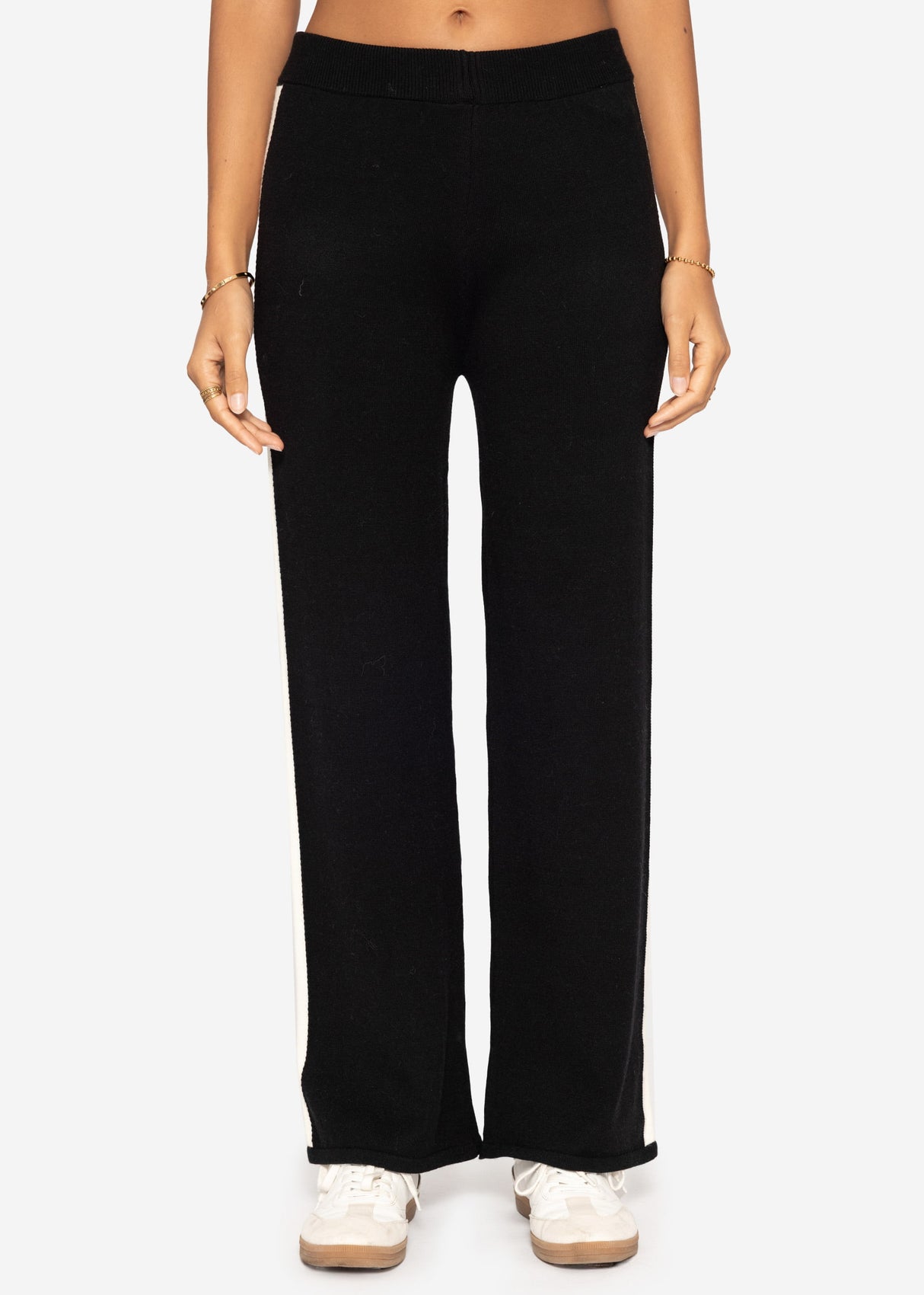 Strickhose mit kontrastierendem Seitenstreifen - schwarz