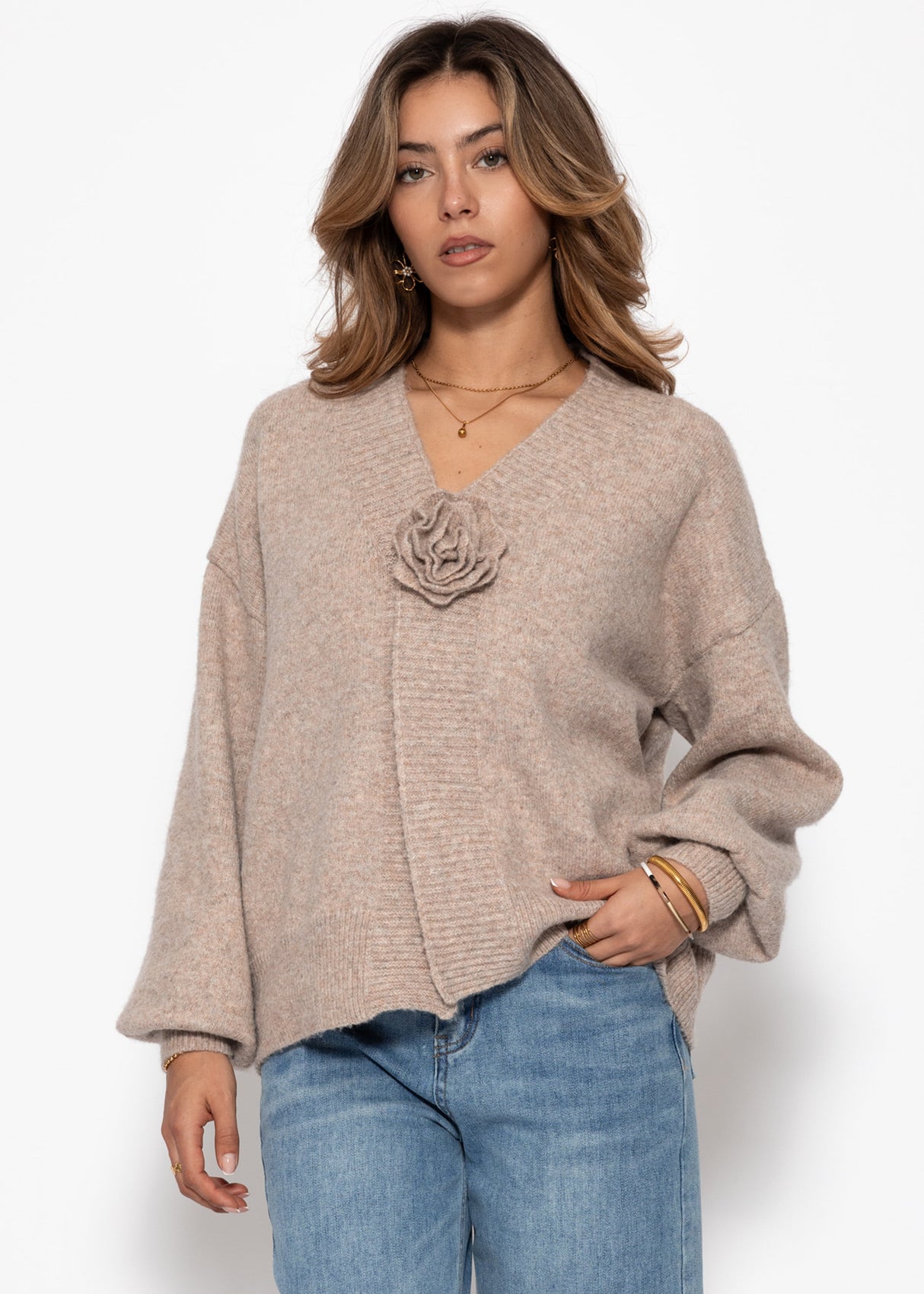 Cardigan with floral appliqué - taupe