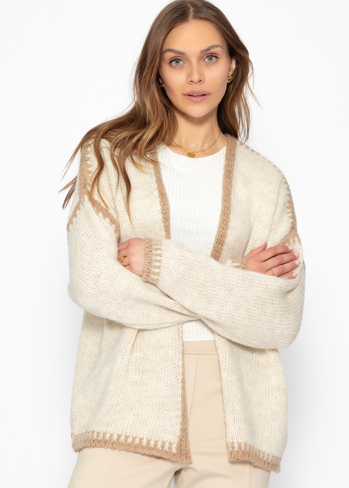 Strickjacke mit kontrastierenden Blenden - beige