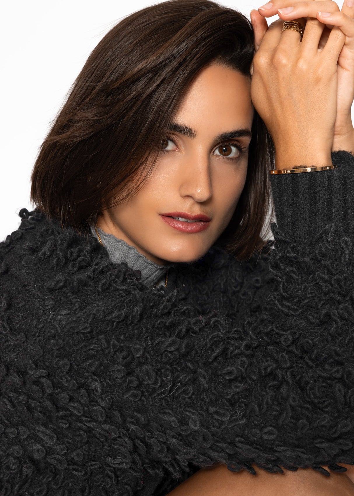 Cardigan with loop structure - black