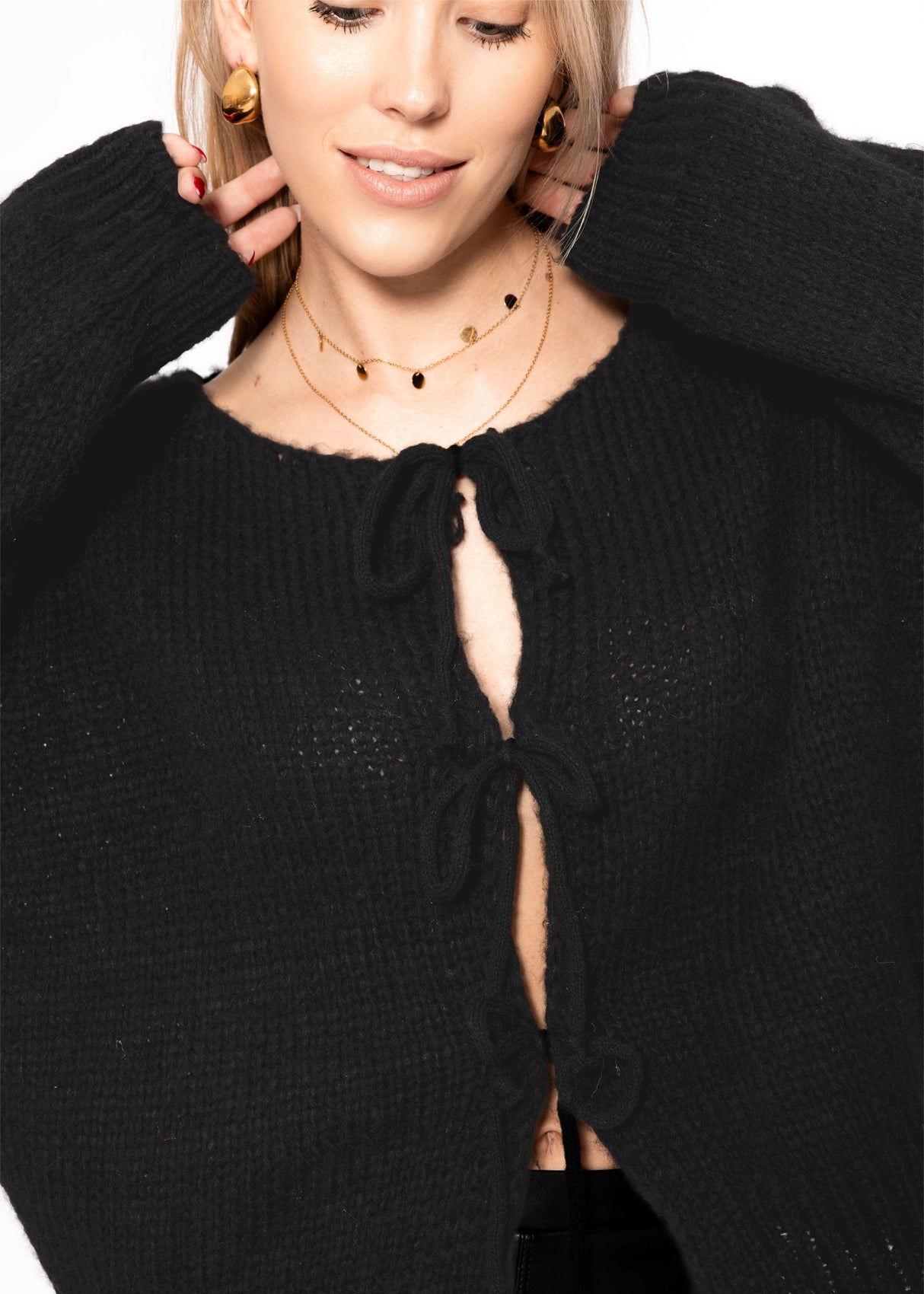 Strickjacke mit Schleifenverschluss - schwarz