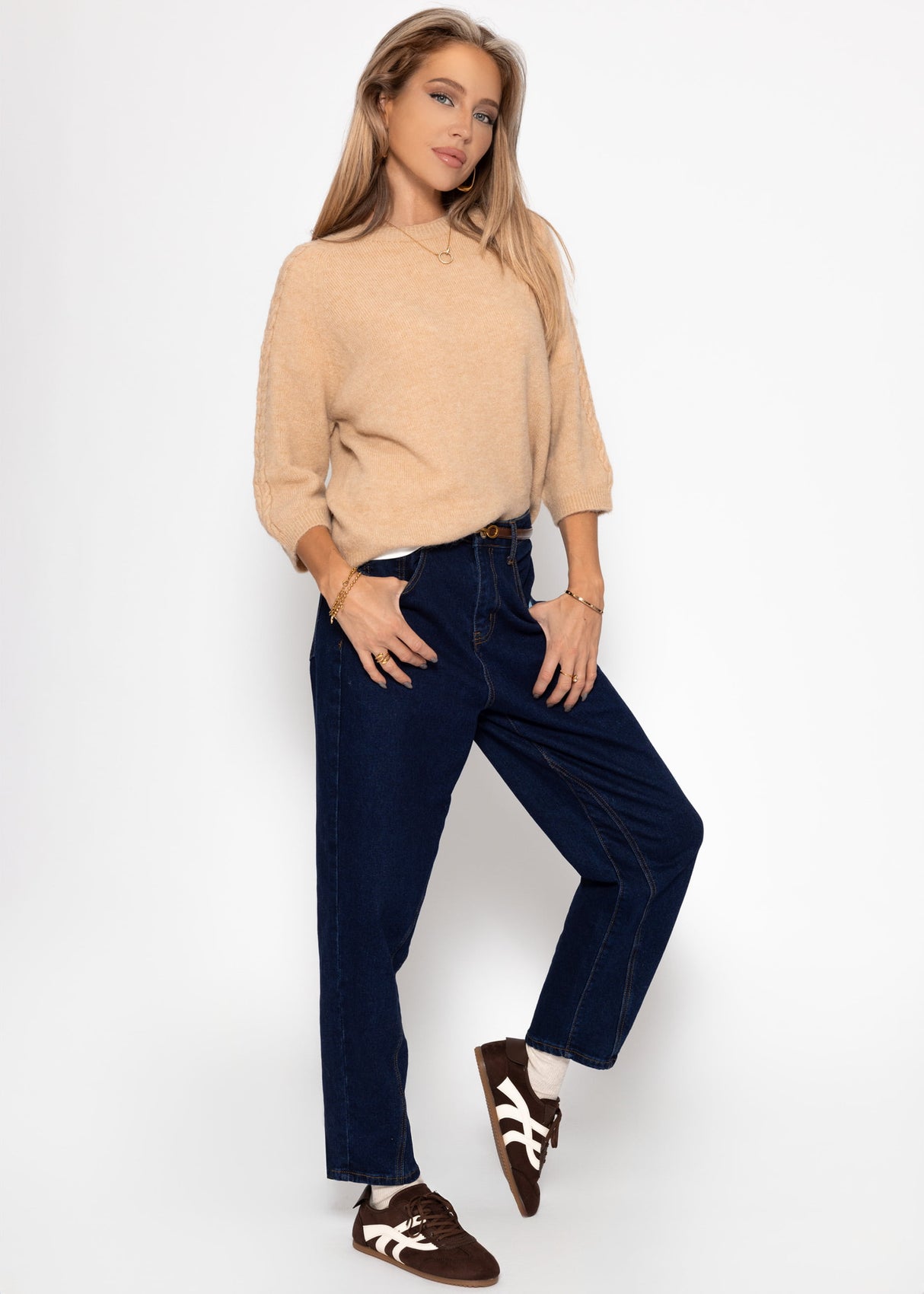 Strickoberteil mit Zopfmuster-Detail - beige