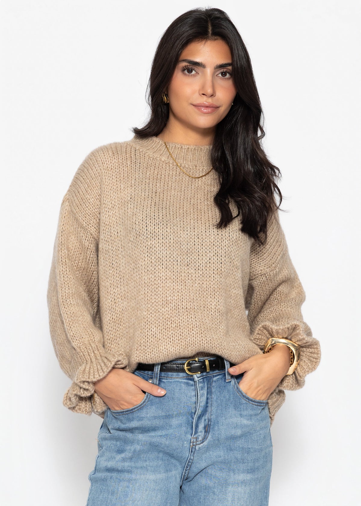 Strickpullover mit Rüschenärmeln - beige