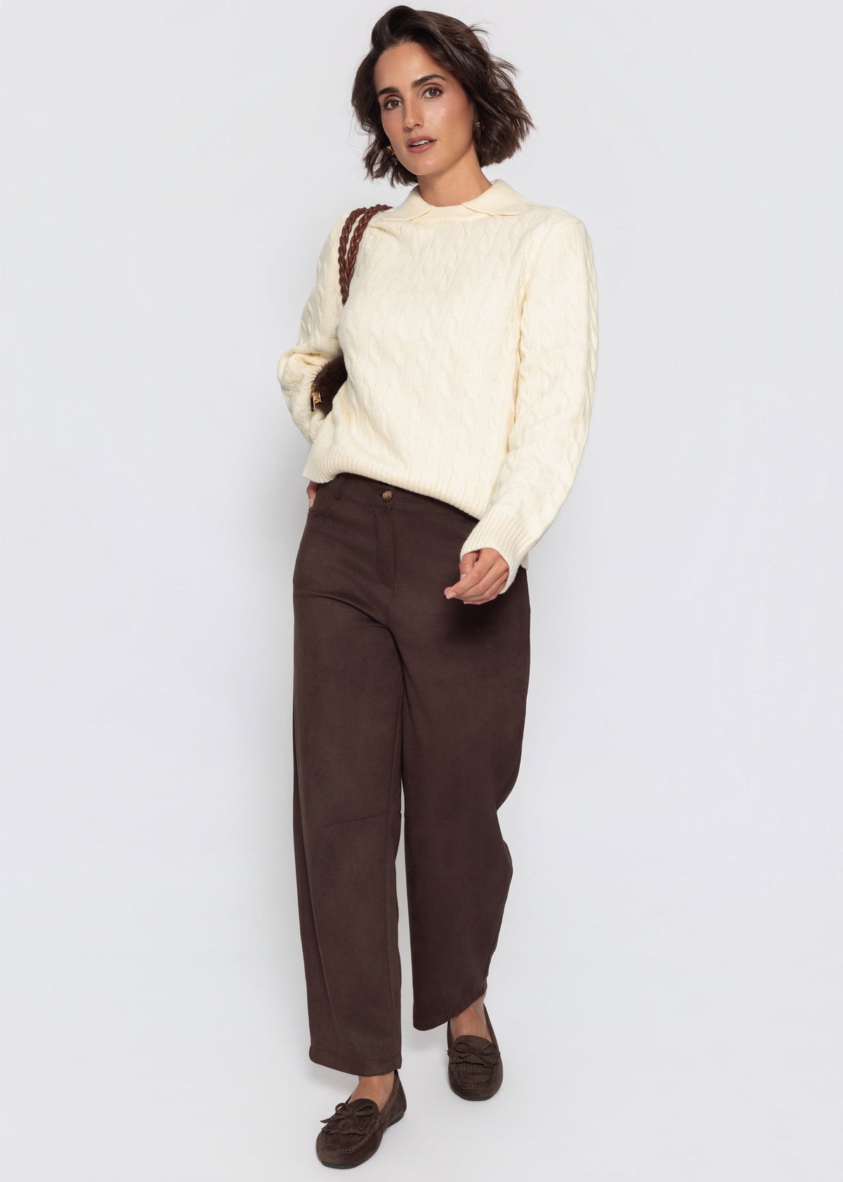 Strickpullover mit Zopfmuster und Kragen - offwhite