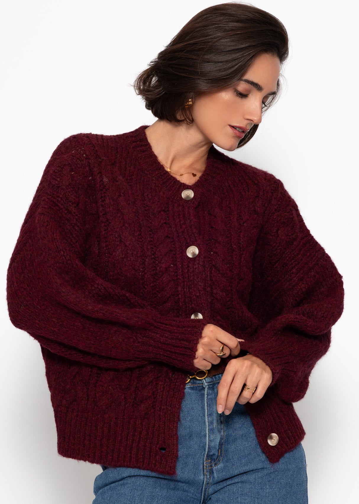 Super flauschige Strickjacke mit Zopfmuster - burgundy