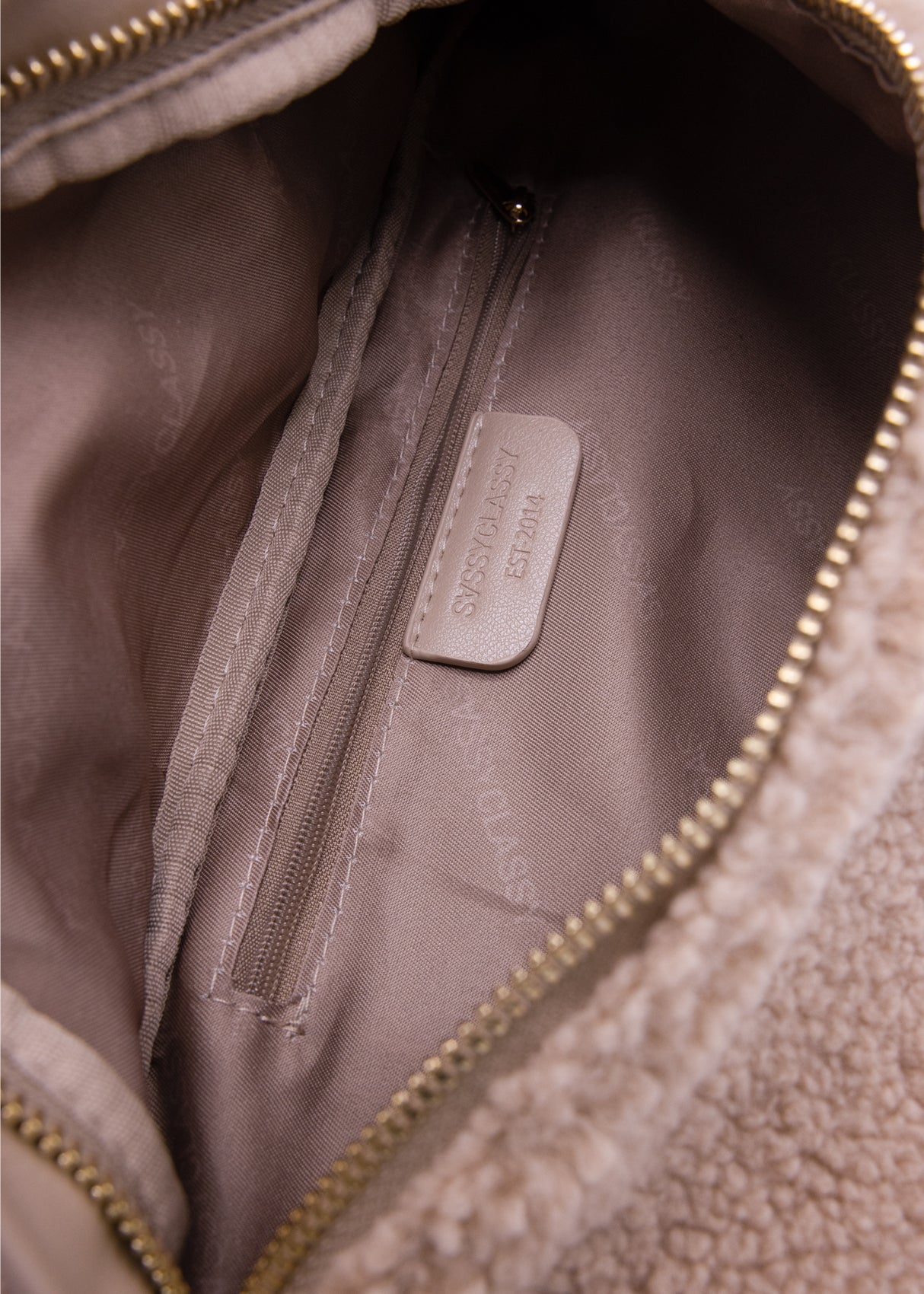 Teddy Umhängetasche - beige