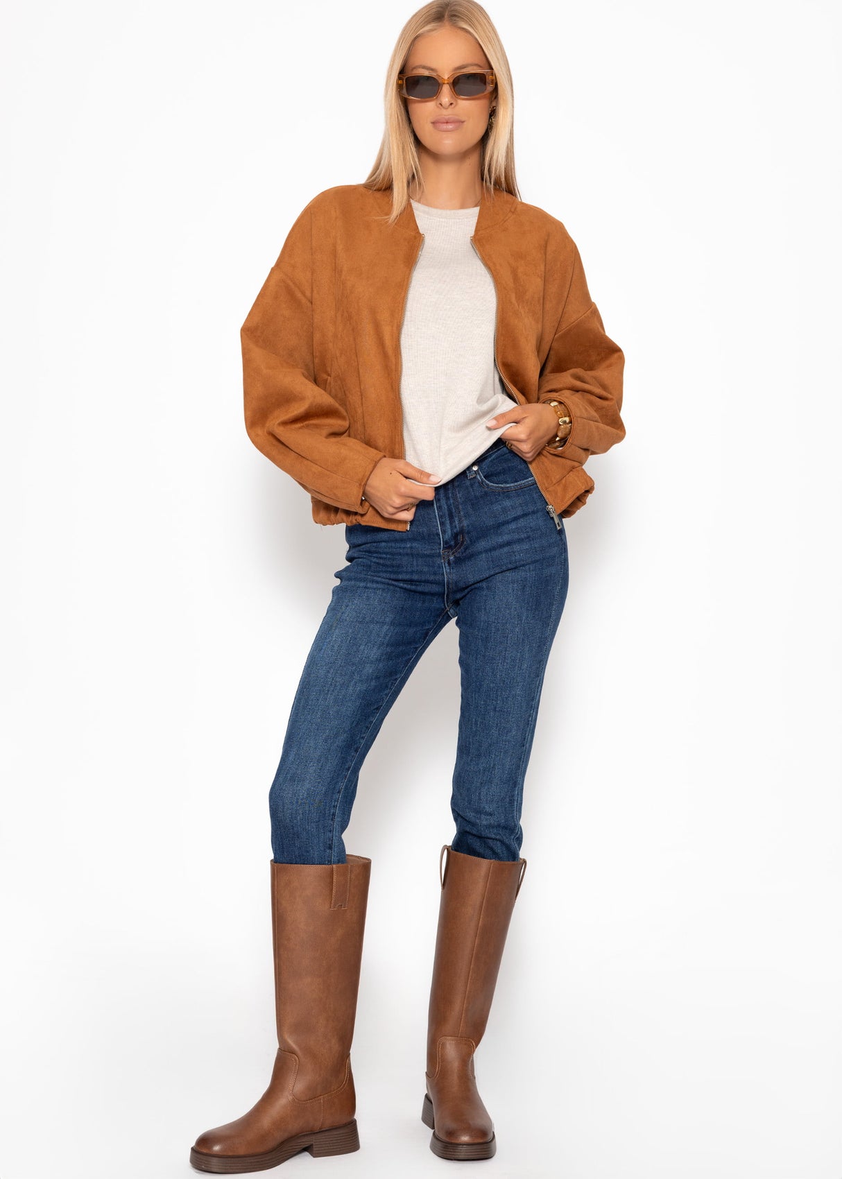 Thermal long-sleeved shirt with contrast sleeves - light beige