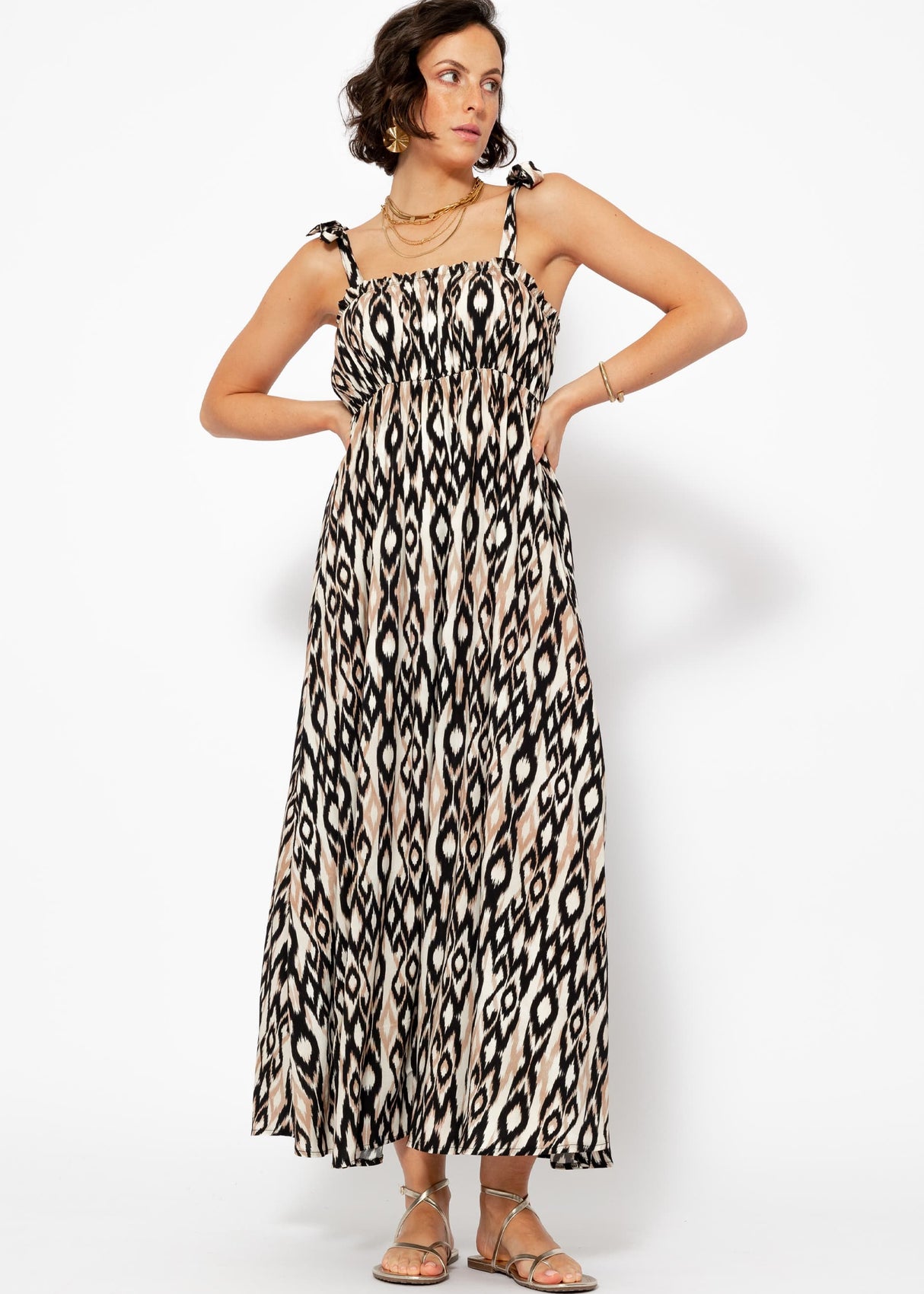 Strap dress with geometric print - beige