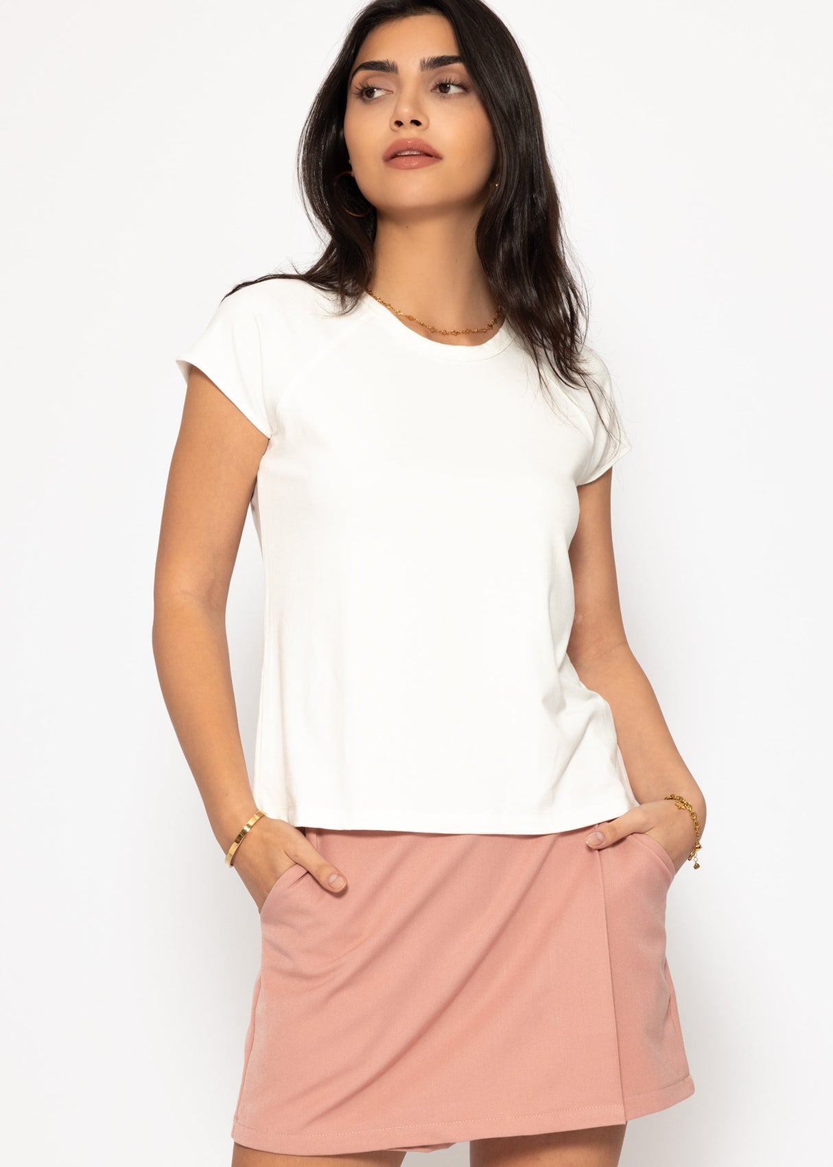 T-shirt with raglan seam - off-white