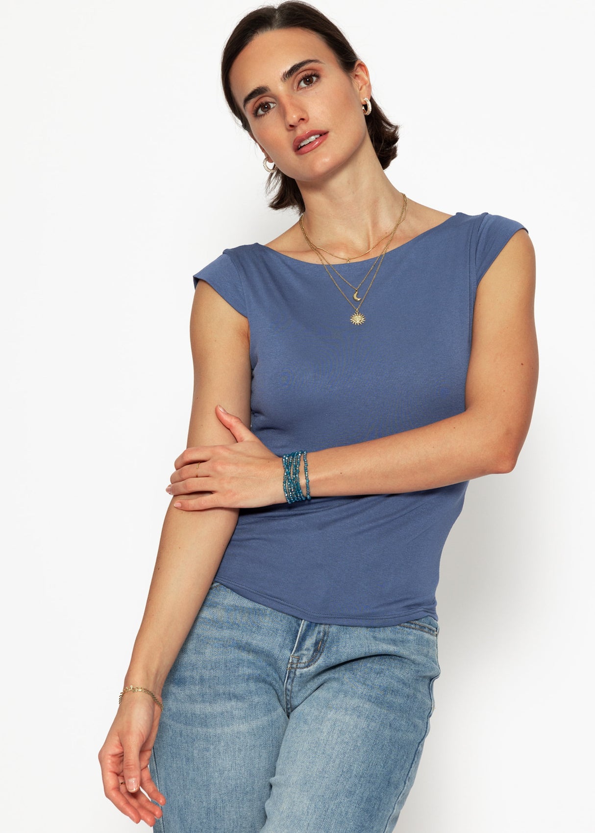 T-shirt with low back neckline - denim blue