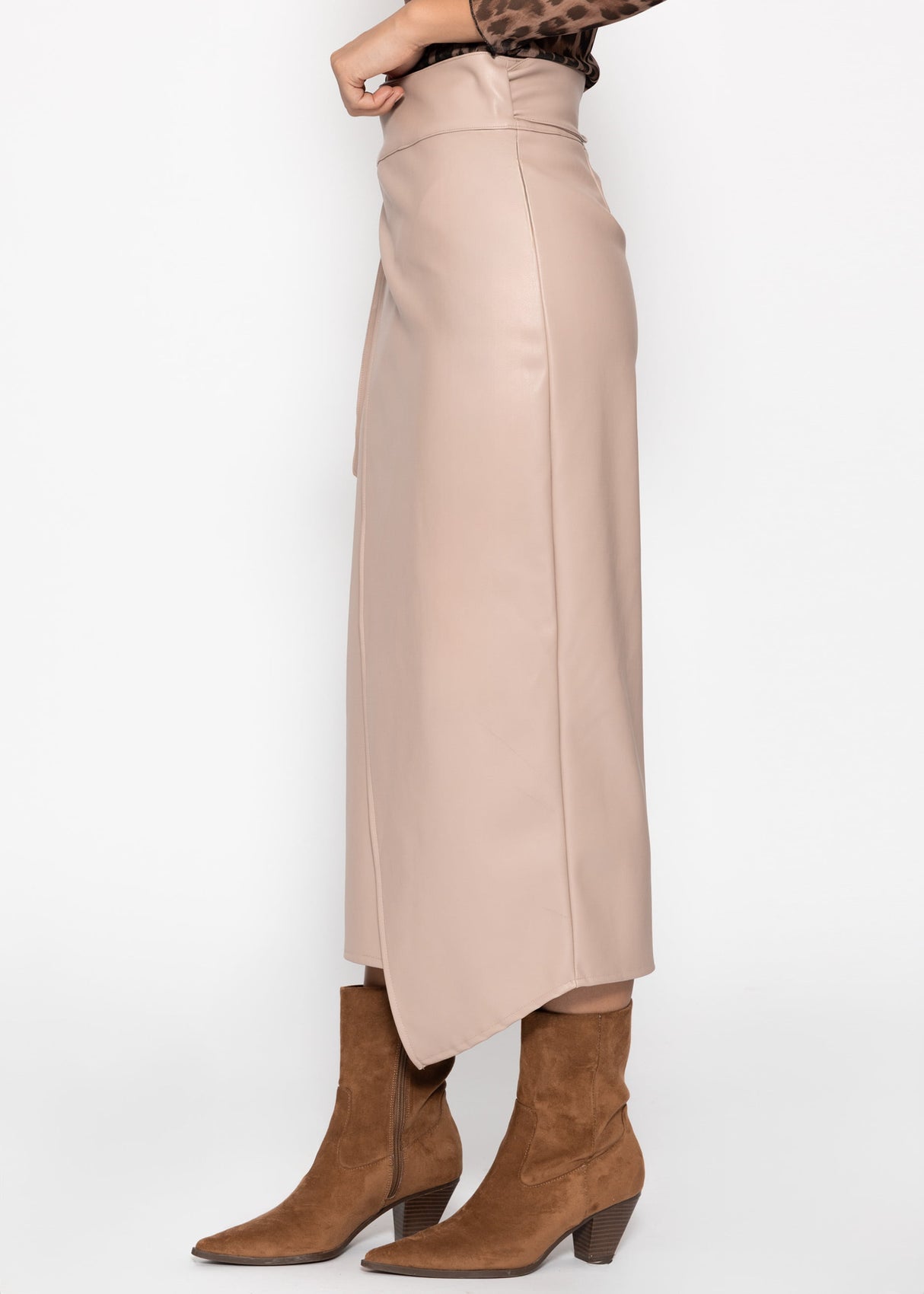 Faux leather wrap skirt - beige
