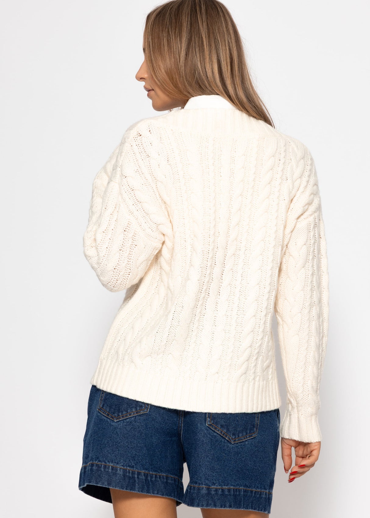Zopfstrickpullover mit V-Ausschnitt - offwhite