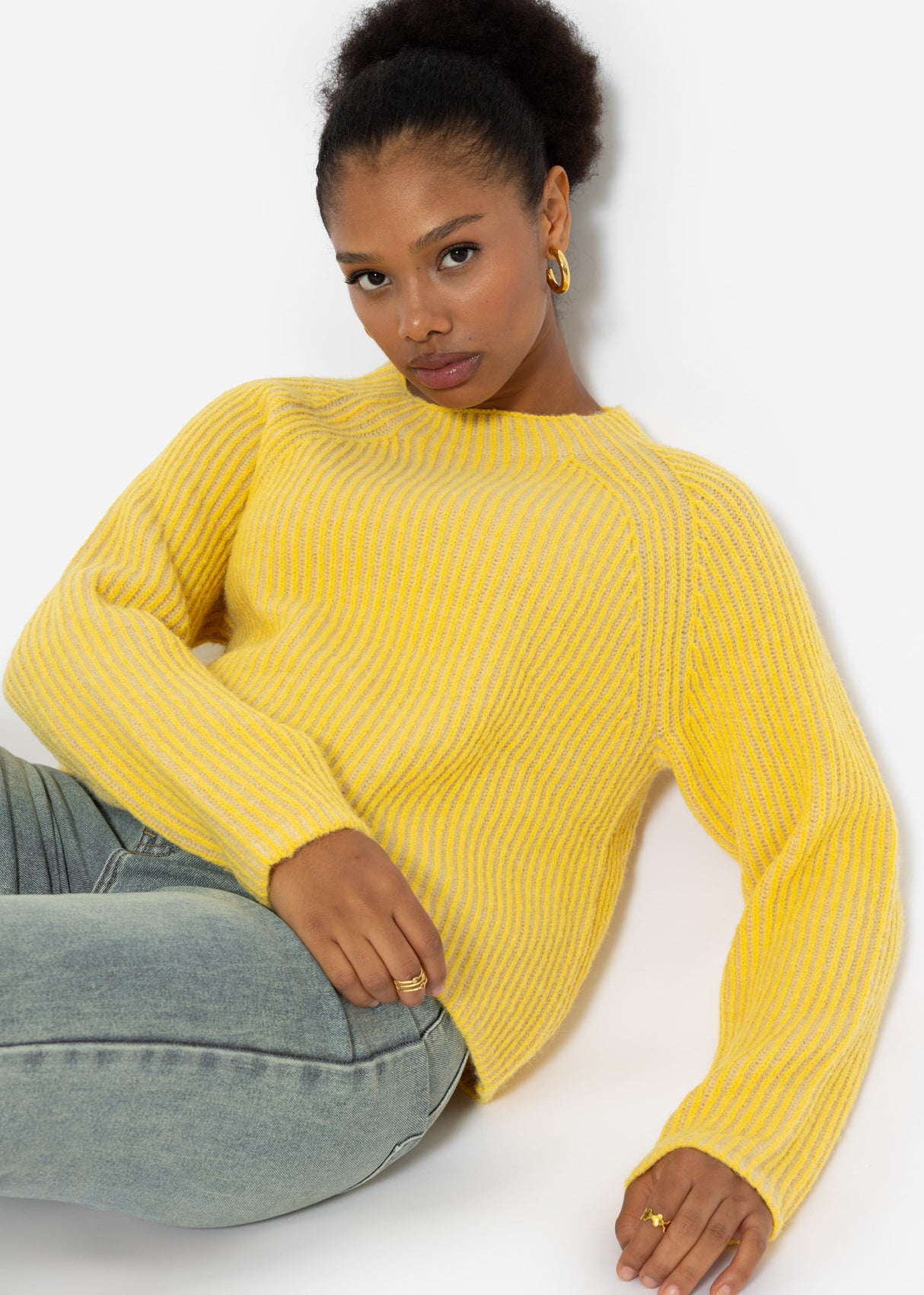 Two-tone ribbed sweater - yellow-beige