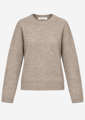 Classic crew neck jumper - camel