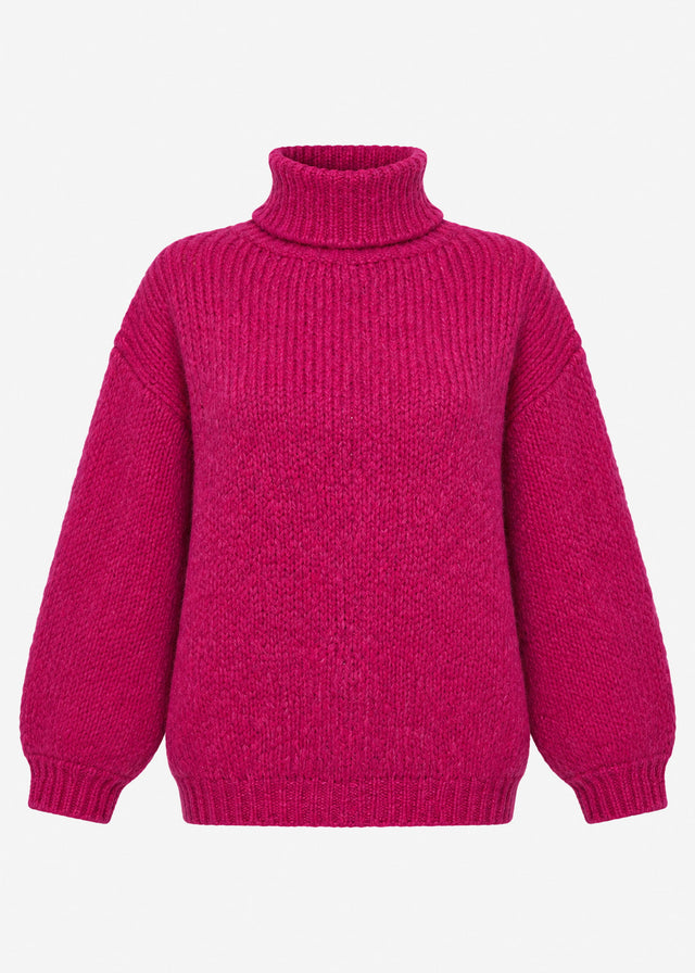 Oversized roll neck jumper - berry
