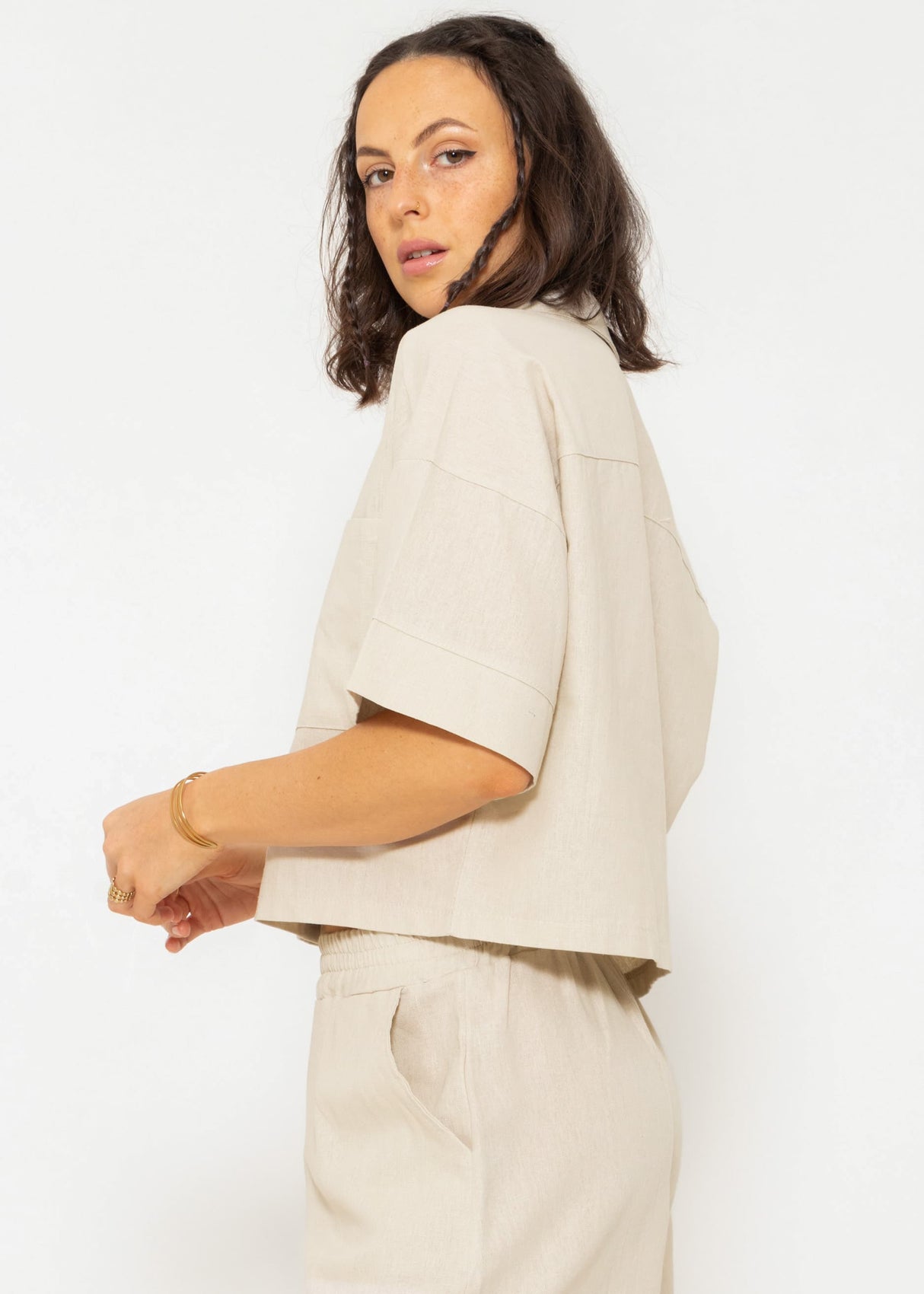 Crop linen blouse jacket, beige