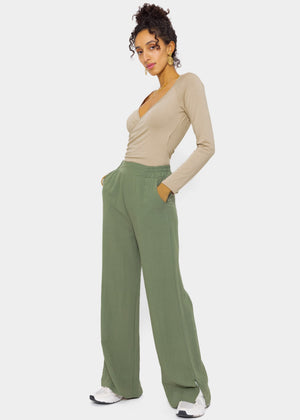 Pull-on trousers in viscose, khaki