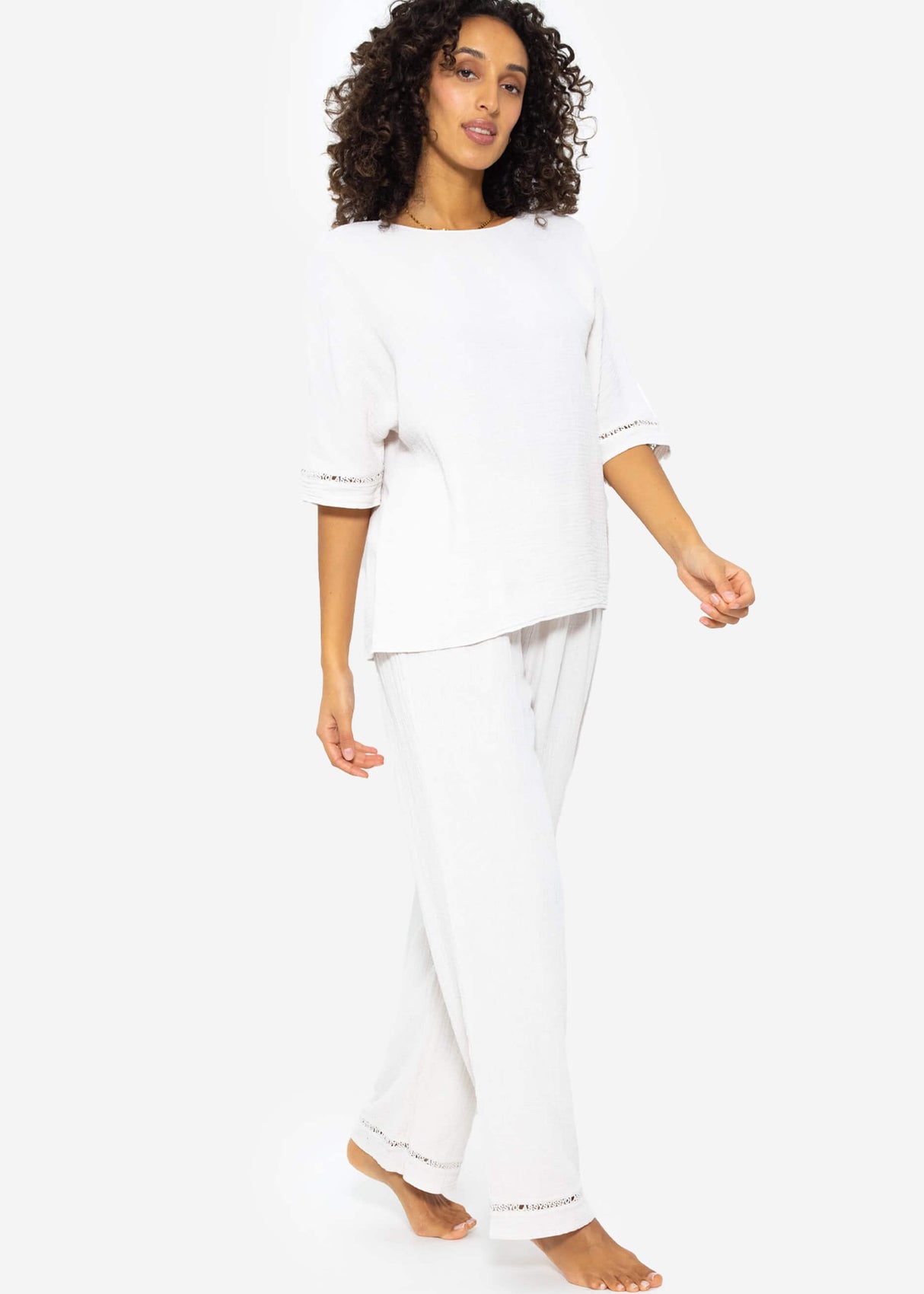 Muslin pajama pants with lace trim - light beige