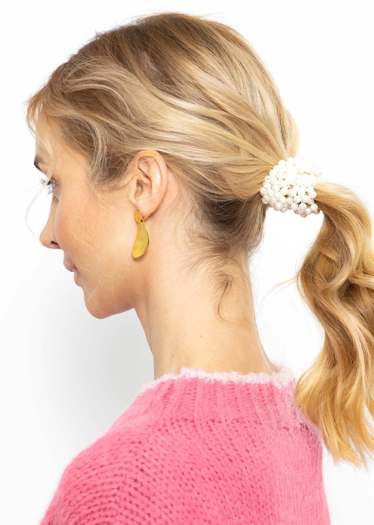 Pearl scrunchie - off-white