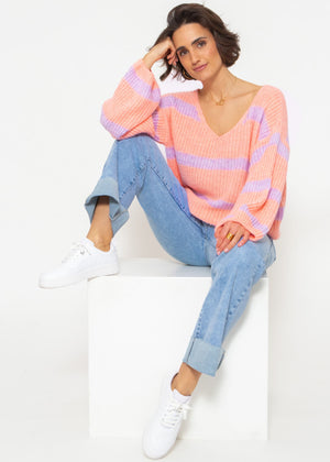 Pullover mit Streifen und V-Ausschnitt - peach-flieder