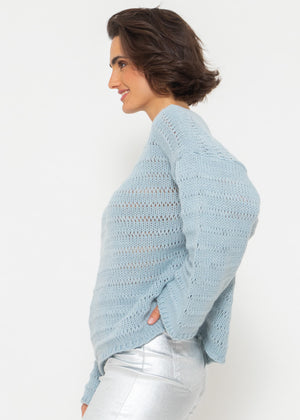 Pullover mit weiten Ärmeln - hellblau
