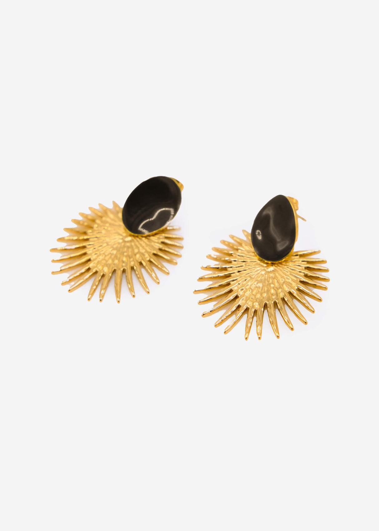 Ohrstecker mit Emaille, gold