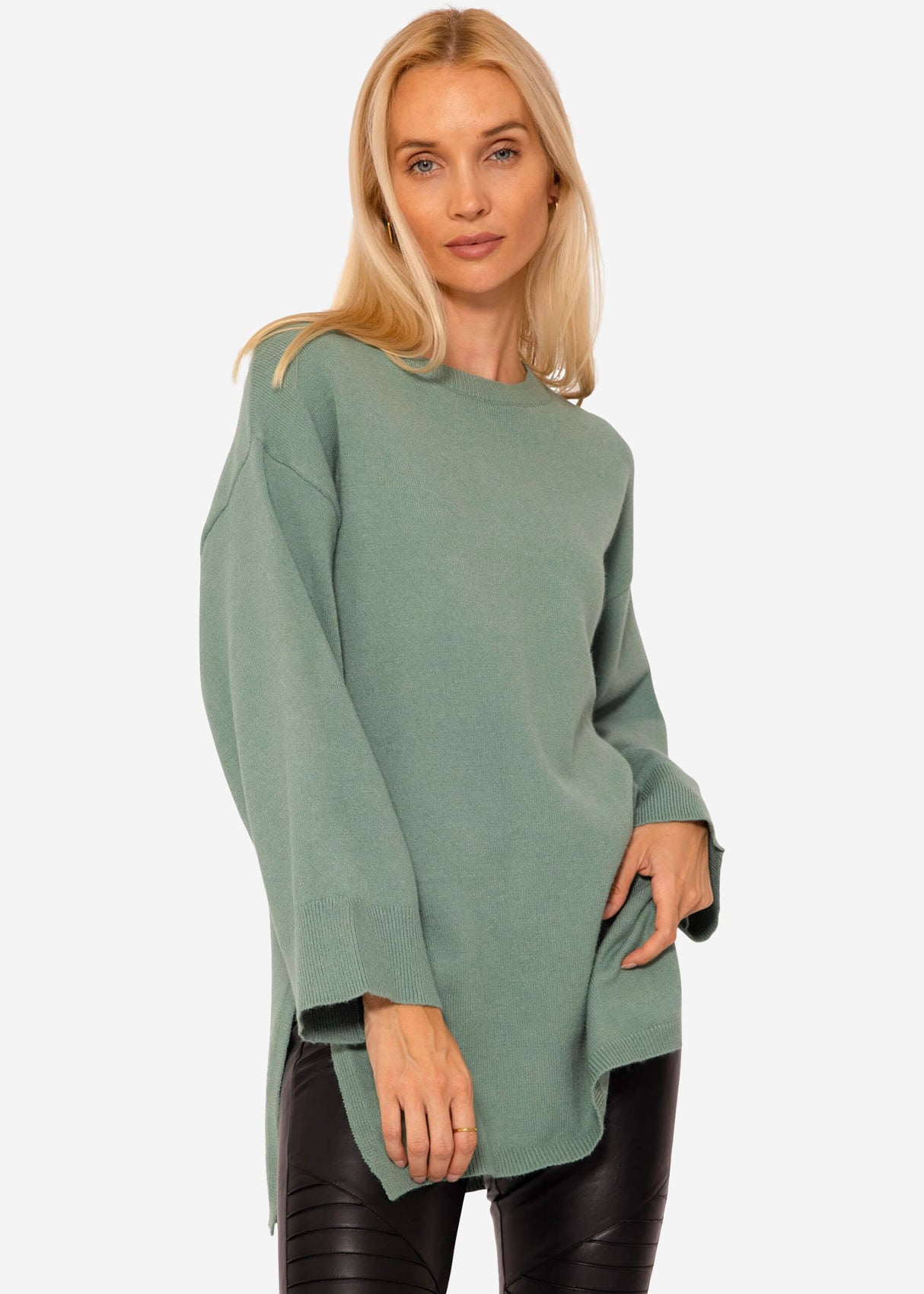 Oversize Pullover mit Seitenschlitzen - grün