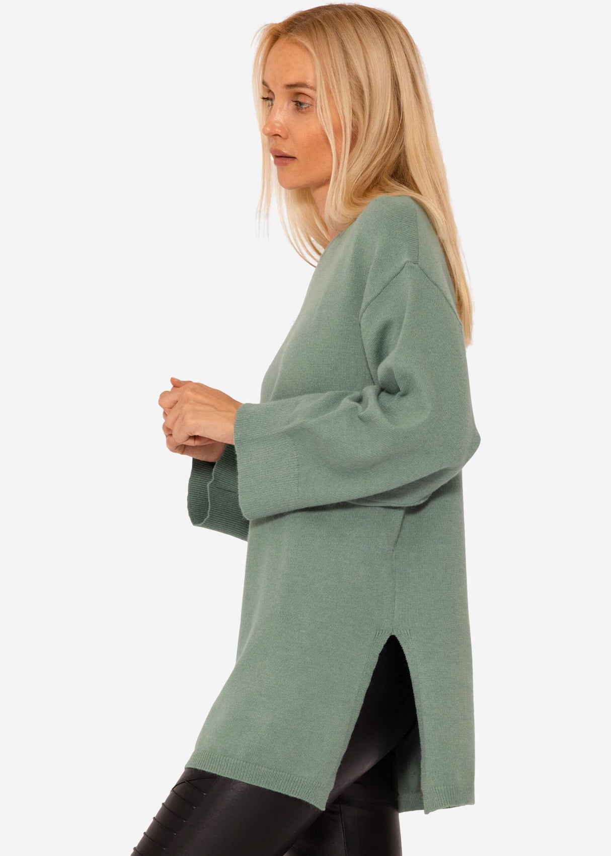 Oversize Pullover mit Seitenschlitzen - grün