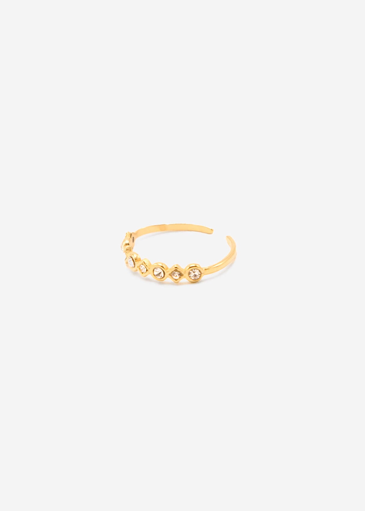 Delicate ring with sparkling stones, gold