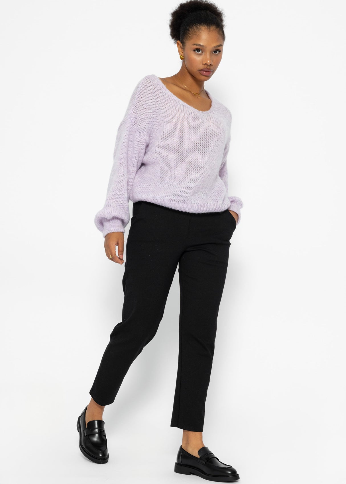 V-neck sweater - lilac