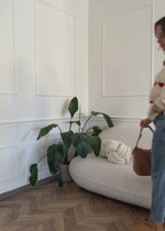 Oversize Pullover mit roten Herzen - offwhite