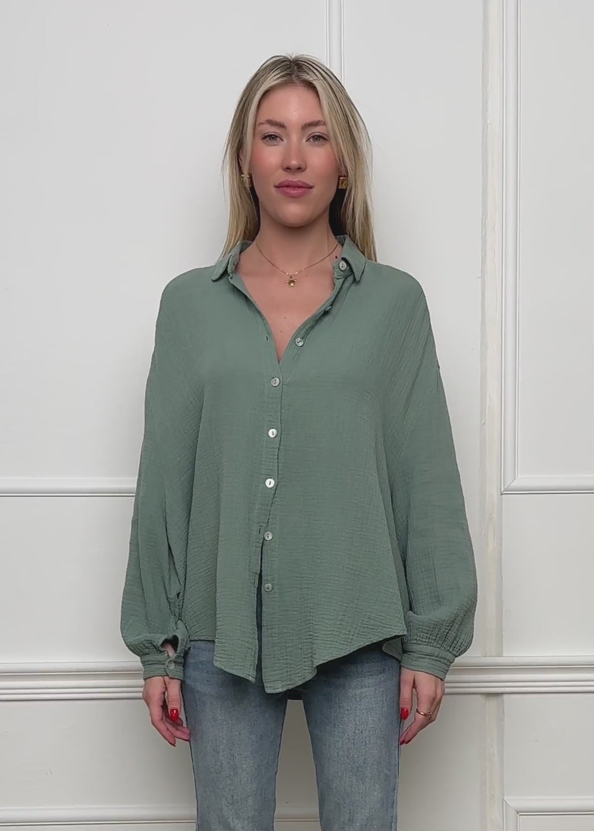 Muslin blouse oversize, short, sage green by SASSYCLASSY