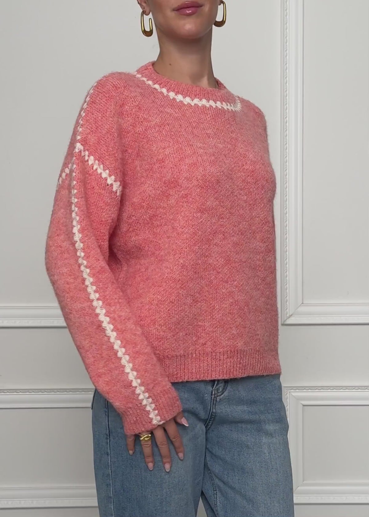 Jumper with decorative stitching and wool blend - salmon by SASSYCLASSY