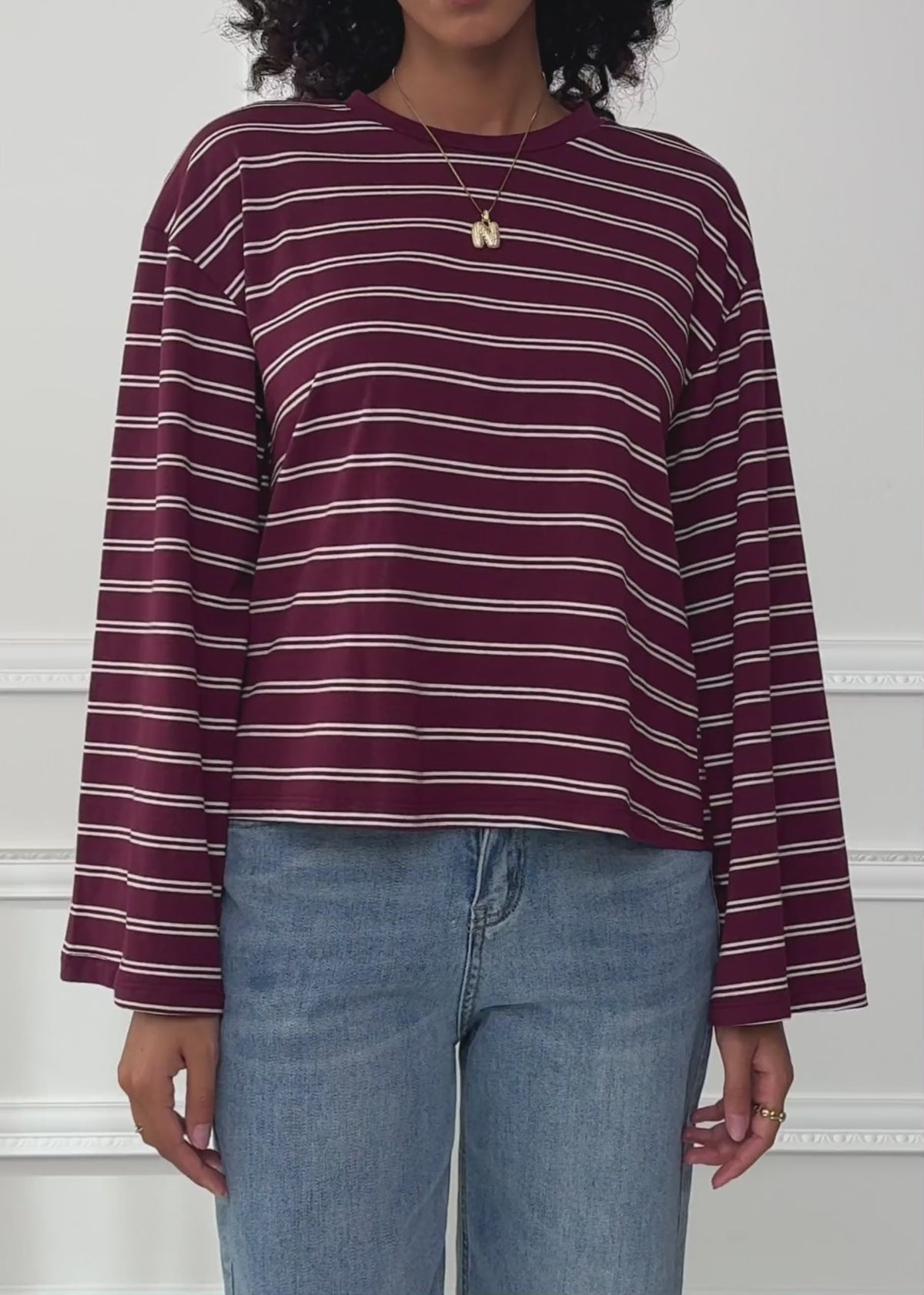 Gestreiftes Langarmshirt mit weiten Ärmeln - burgundy